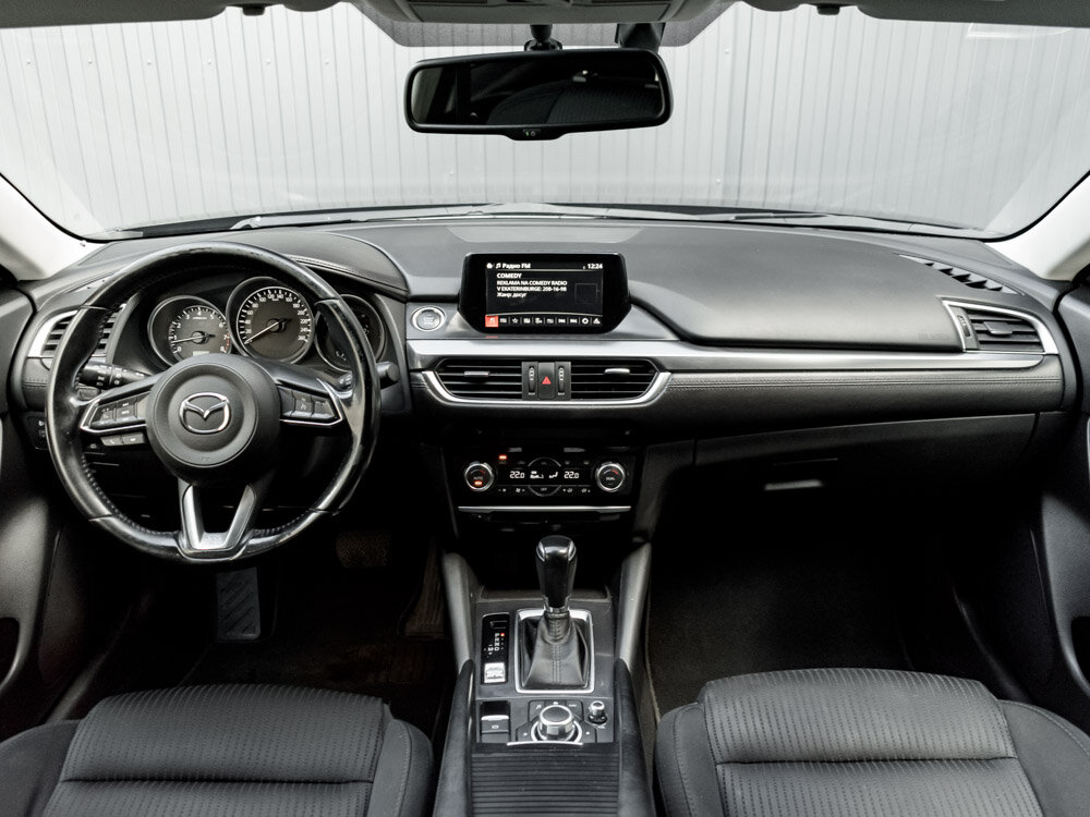 Купить Mazda 6 2.0 AT (150 л.с.), 2017 в Екатеренбурге