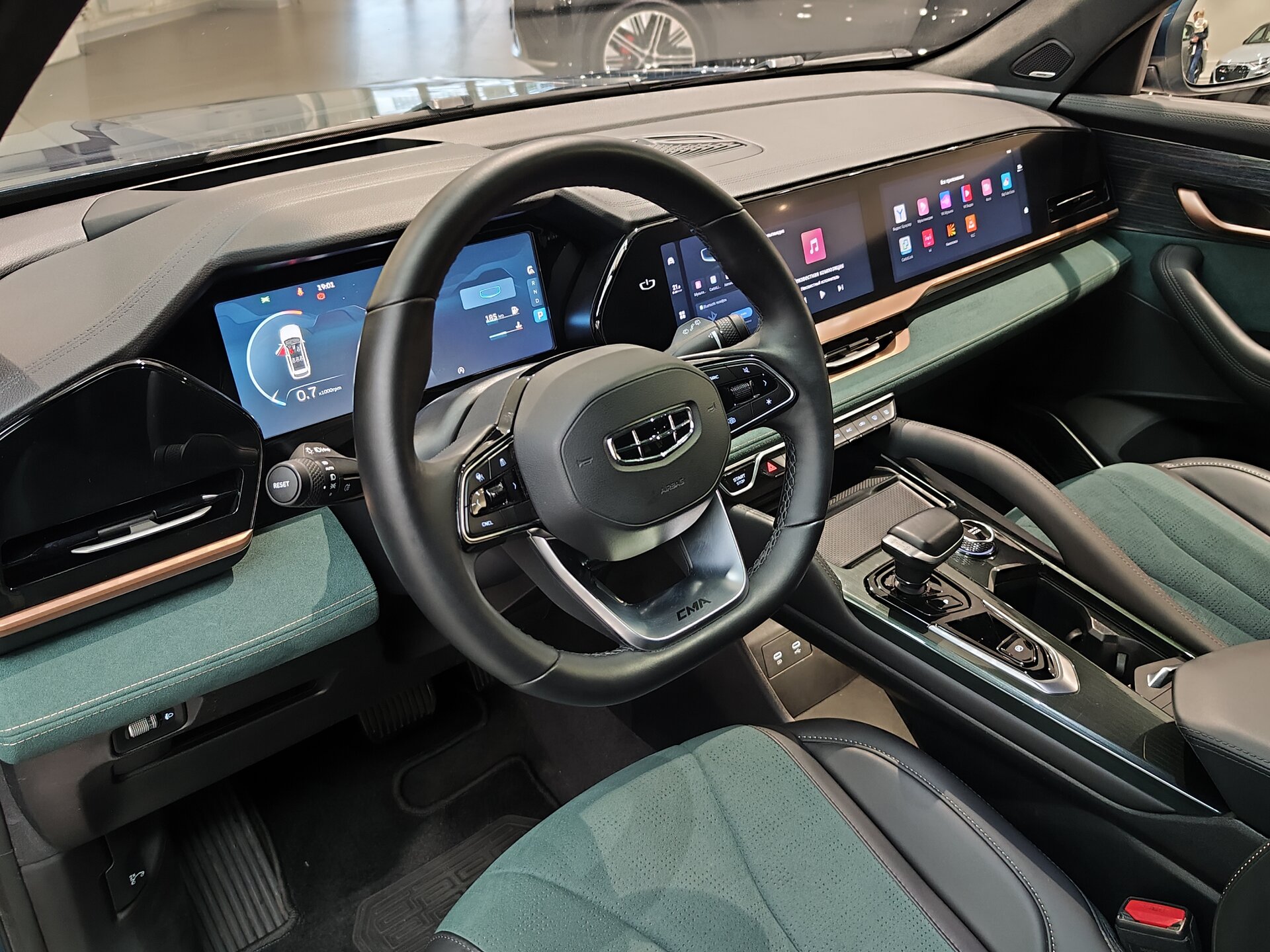 Автомобиль Geely Monjaro 2.0 AT (238 л.с.) 4WD - 7