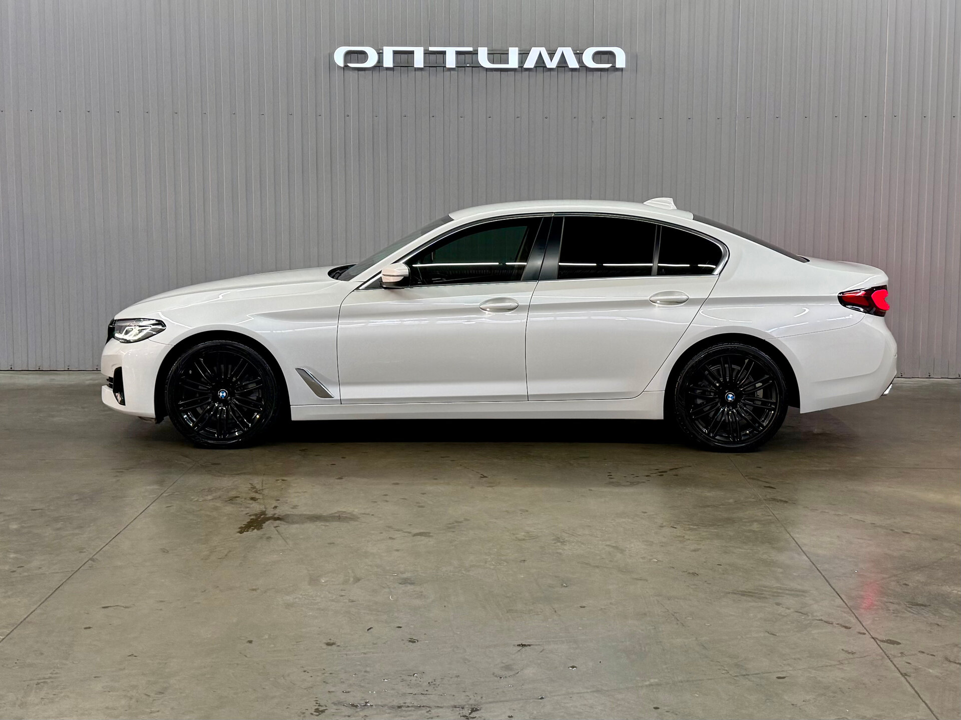 BMW 5 серии 
