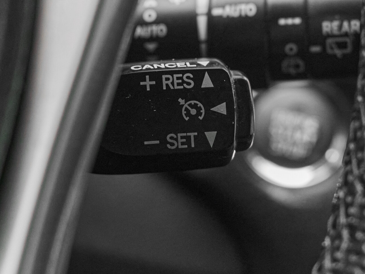 Купить Lexus RX 350 3.5 AT (277 л.с.) 4WD, 2012 в Екатеренбурге