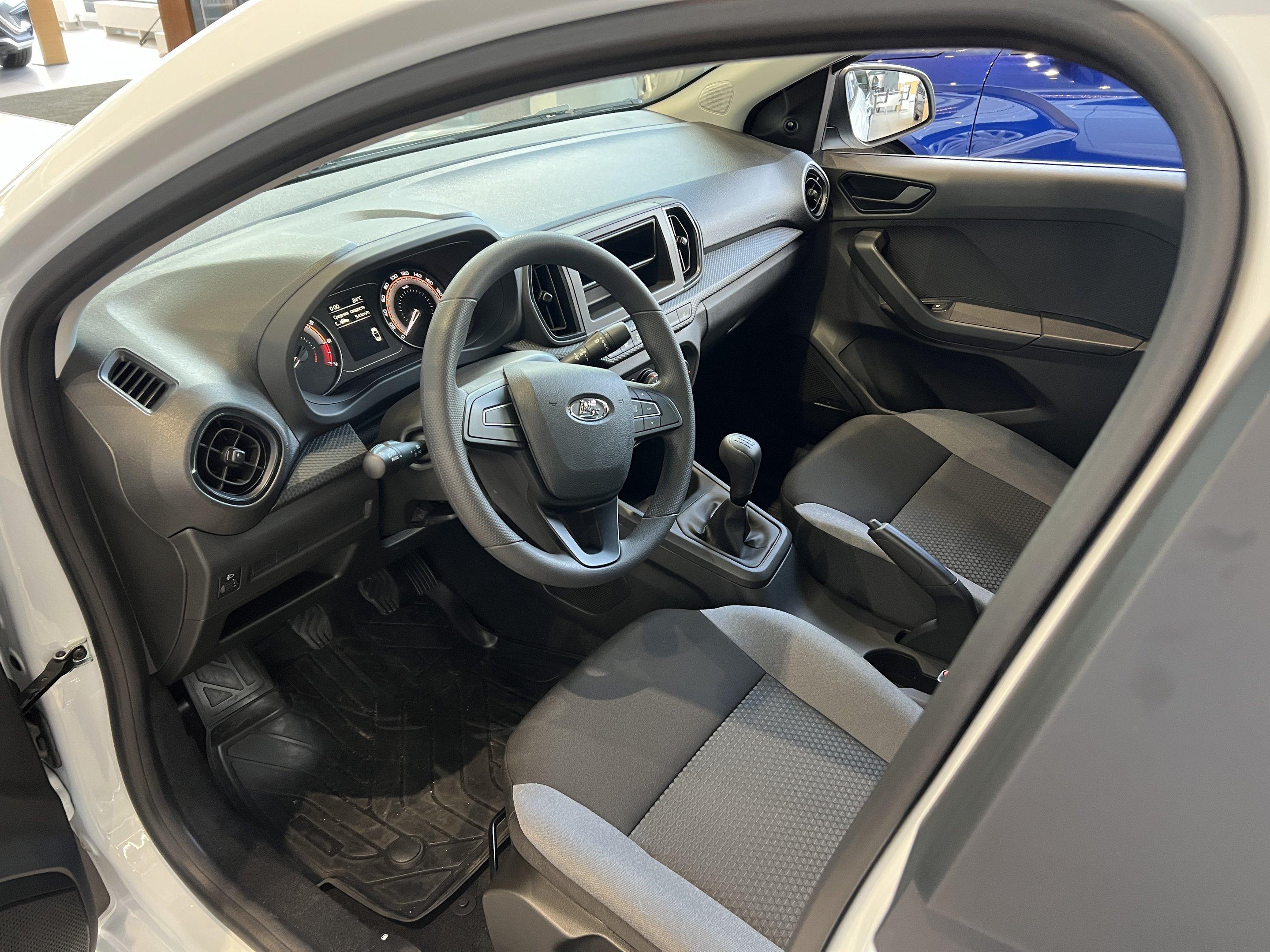 Lada (ВАЗ) Iskra Практик I - 5