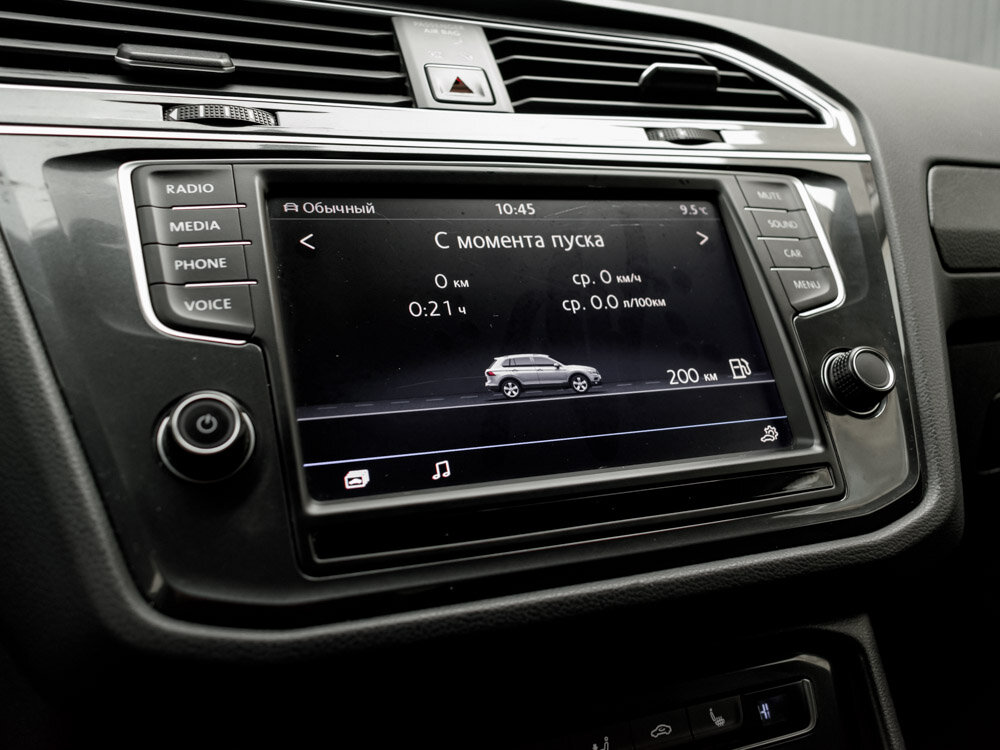 Купить Volkswagen Tiguan 2.0 AMT (180 л.с.) 4WD, 2017 в Екатеренбурге