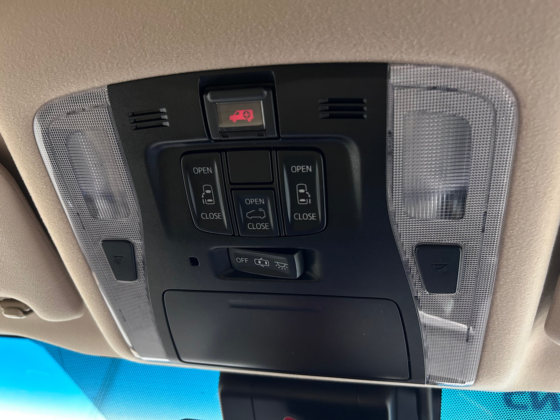 Toyota Alphard 2019 28
