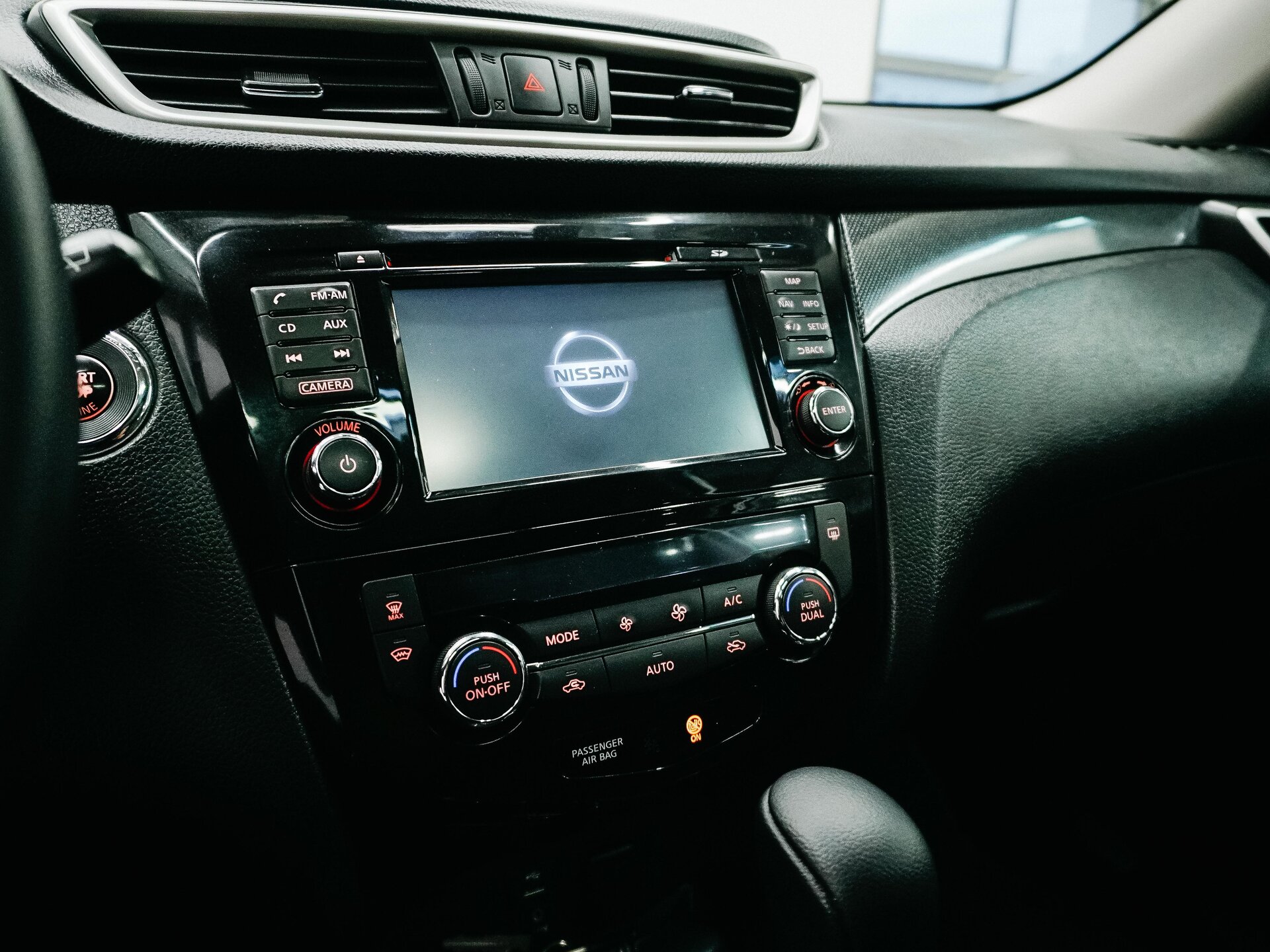 Nissan X-Trail 2015 22