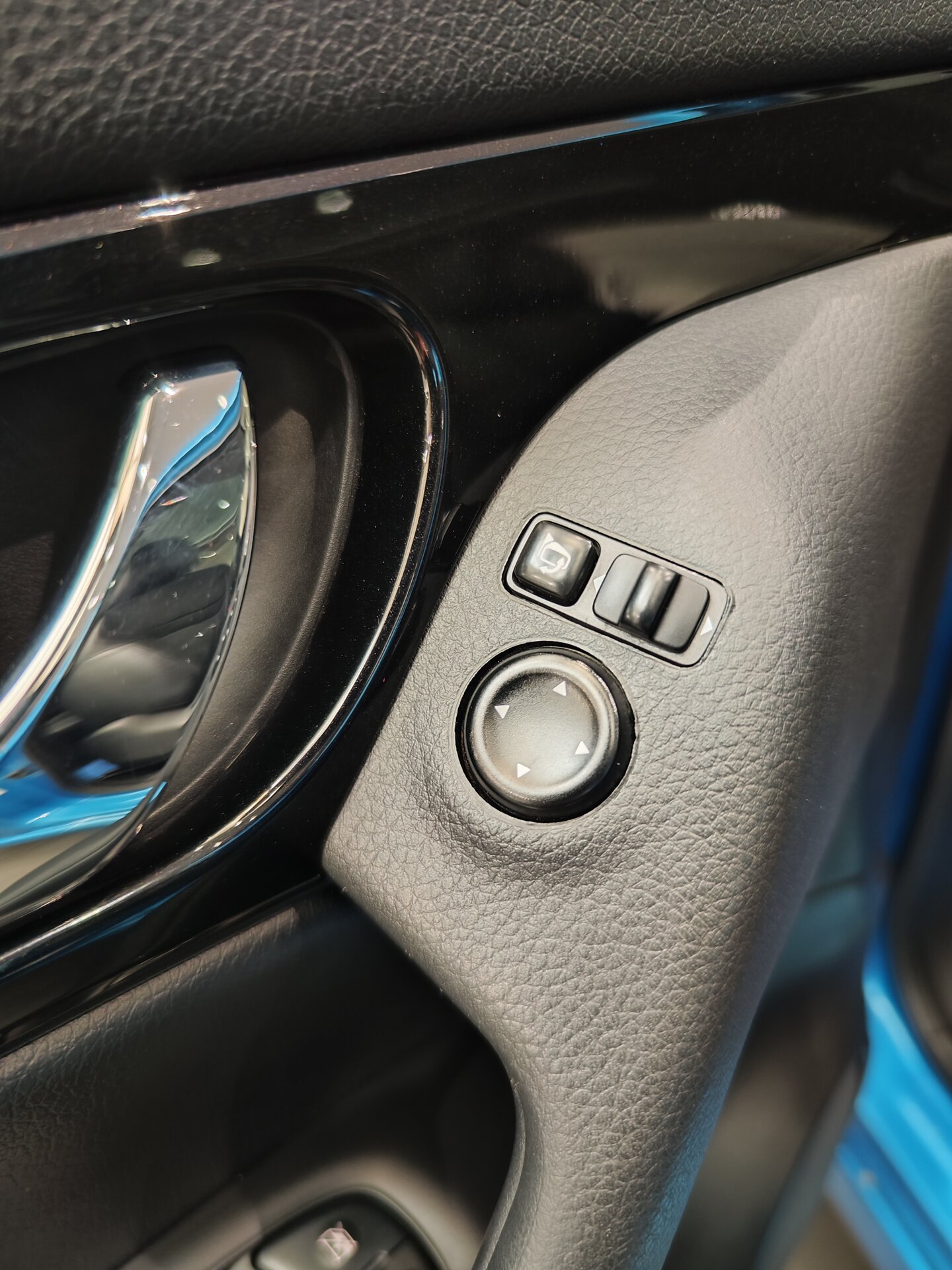 Автомобиль Nissan Qashqai 2.0 CVT (144 л.с.) 4WD - 20