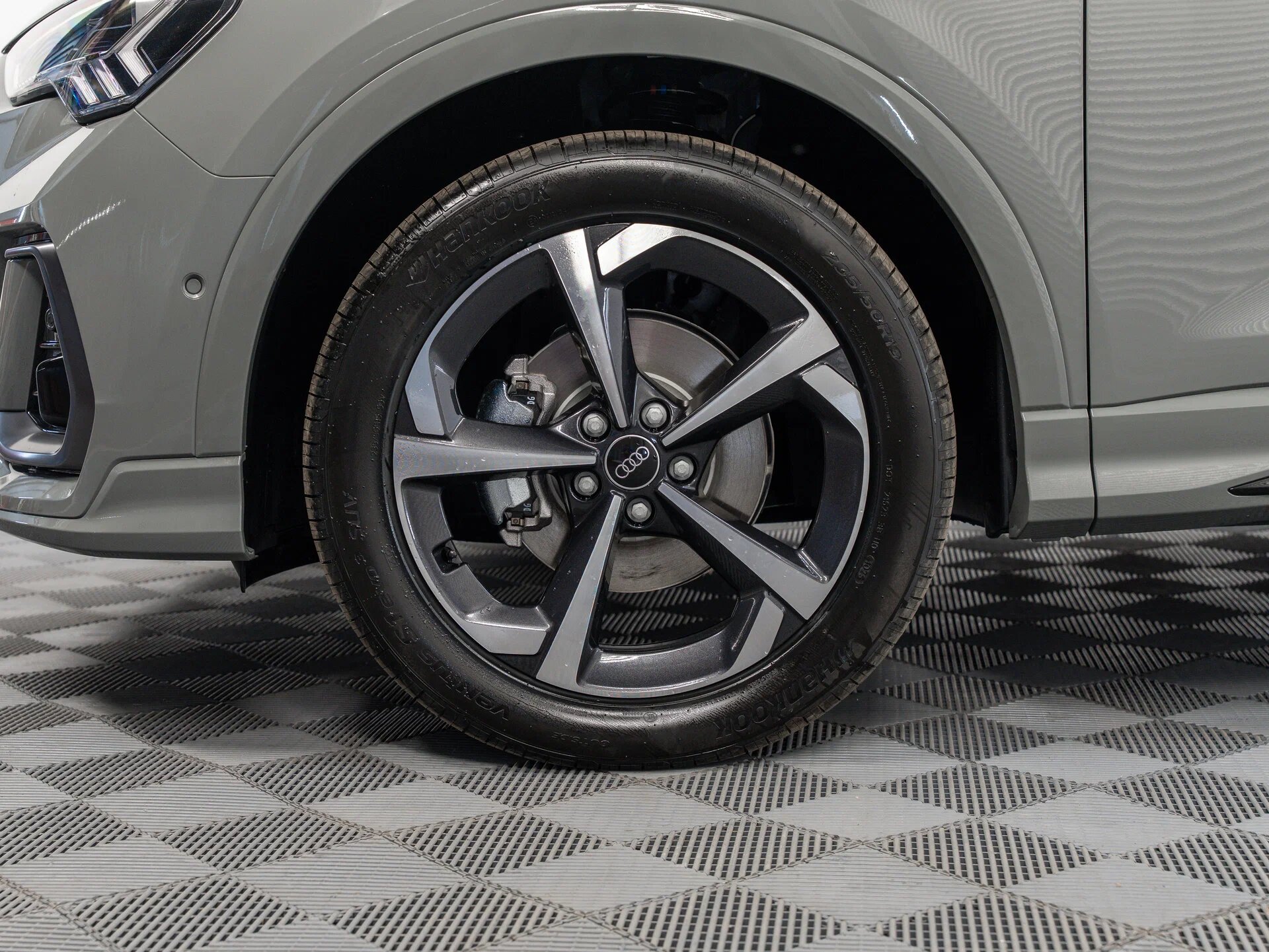 Автомобиль Audi Q3 35 TFSI 1.5 AMT (160 л.с.) - 19