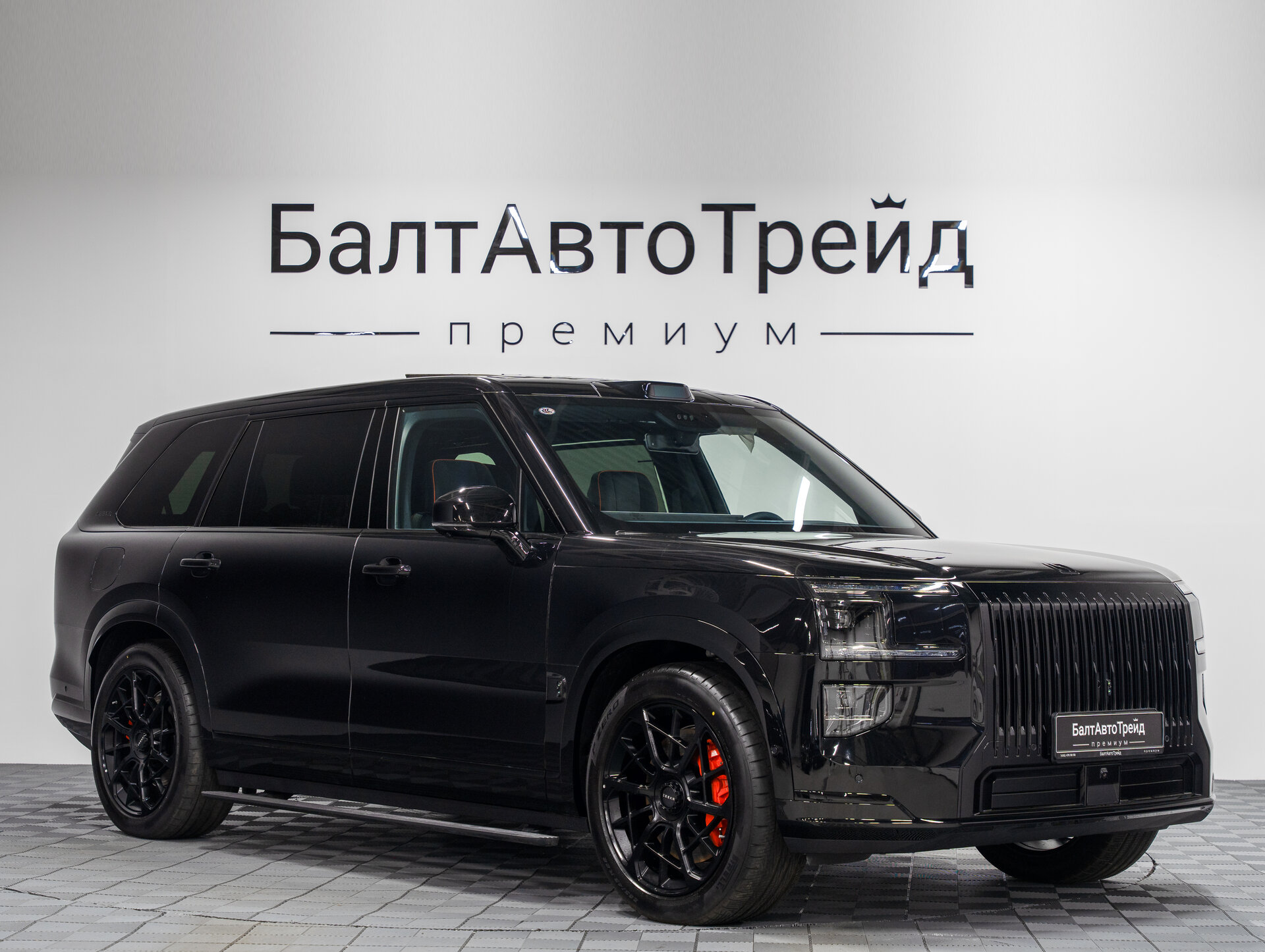 Автомобиль Zeekr 9X 70 kWh 2.0hyb AT (1401 л.с.) 4WD - 5