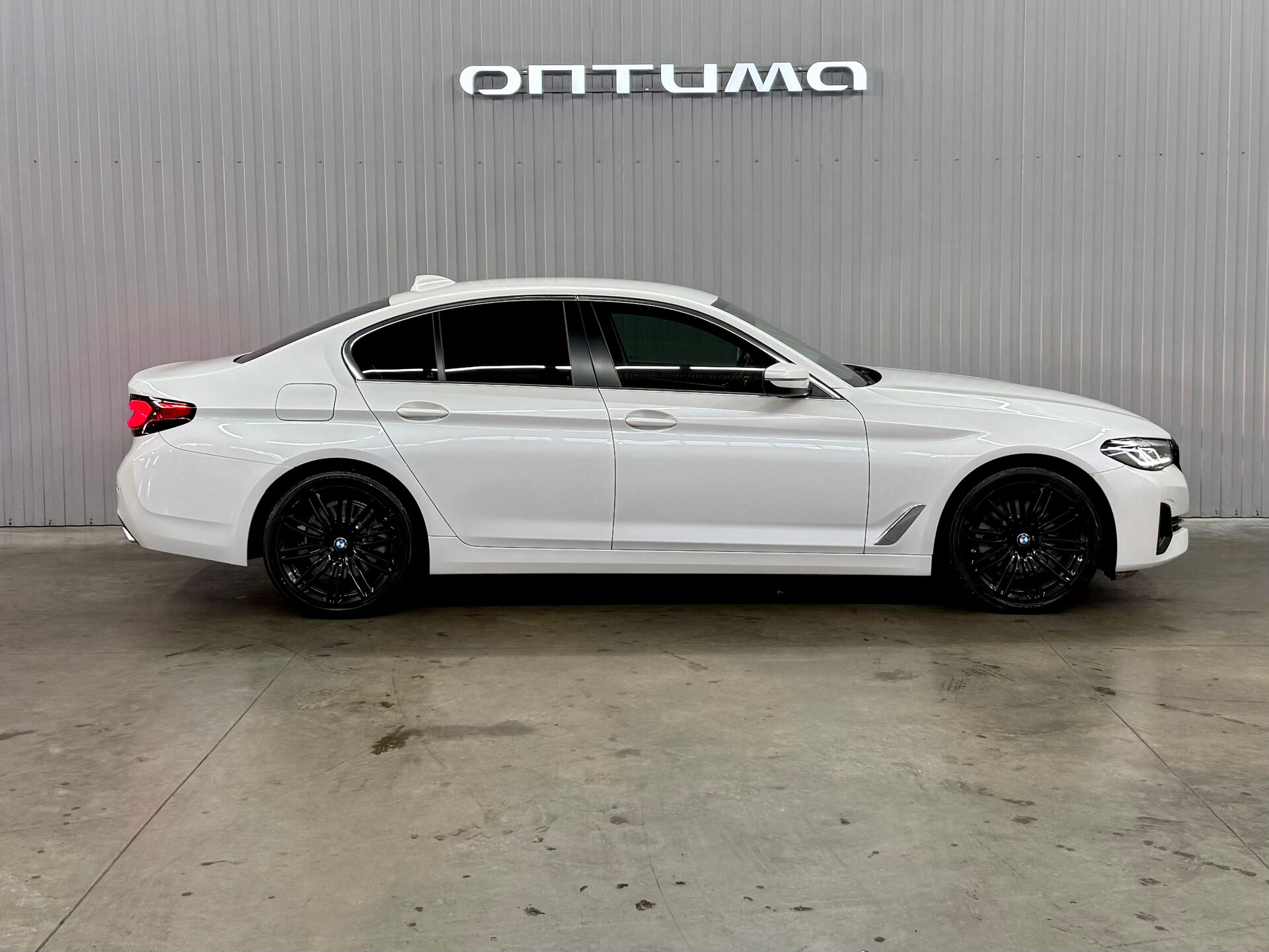 BMW 5 серии 