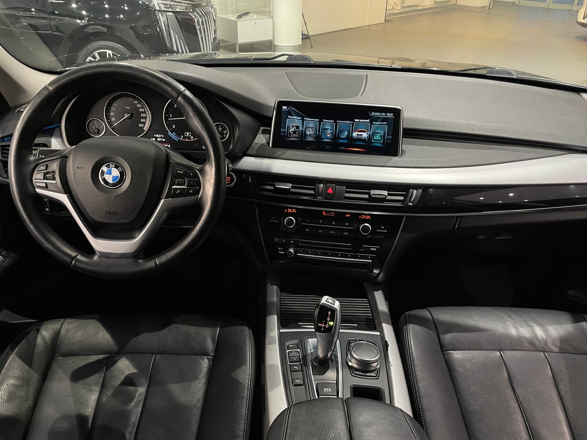Автомобиль BMW X5 25d 3.0d AT (218 л.с.) 4WD - 13
