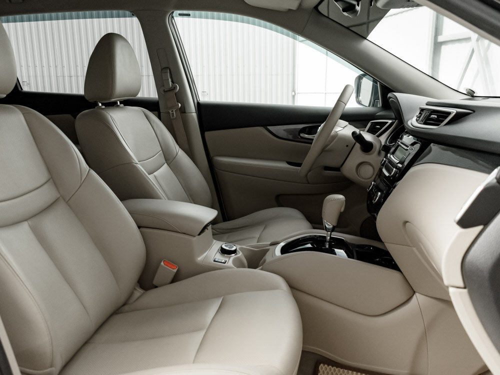 Купить Nissan X-Trail 2.0 CVT (144 л.с.) 4WD, 2015 в Екатеренбурге