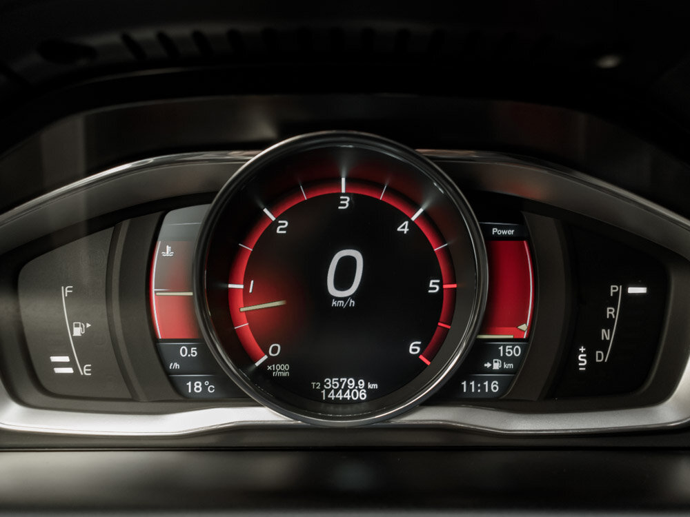 Купить Volvo XC60 2.4d AT (181 л.с.) 4WD, 2014 в Екатеренбурге
