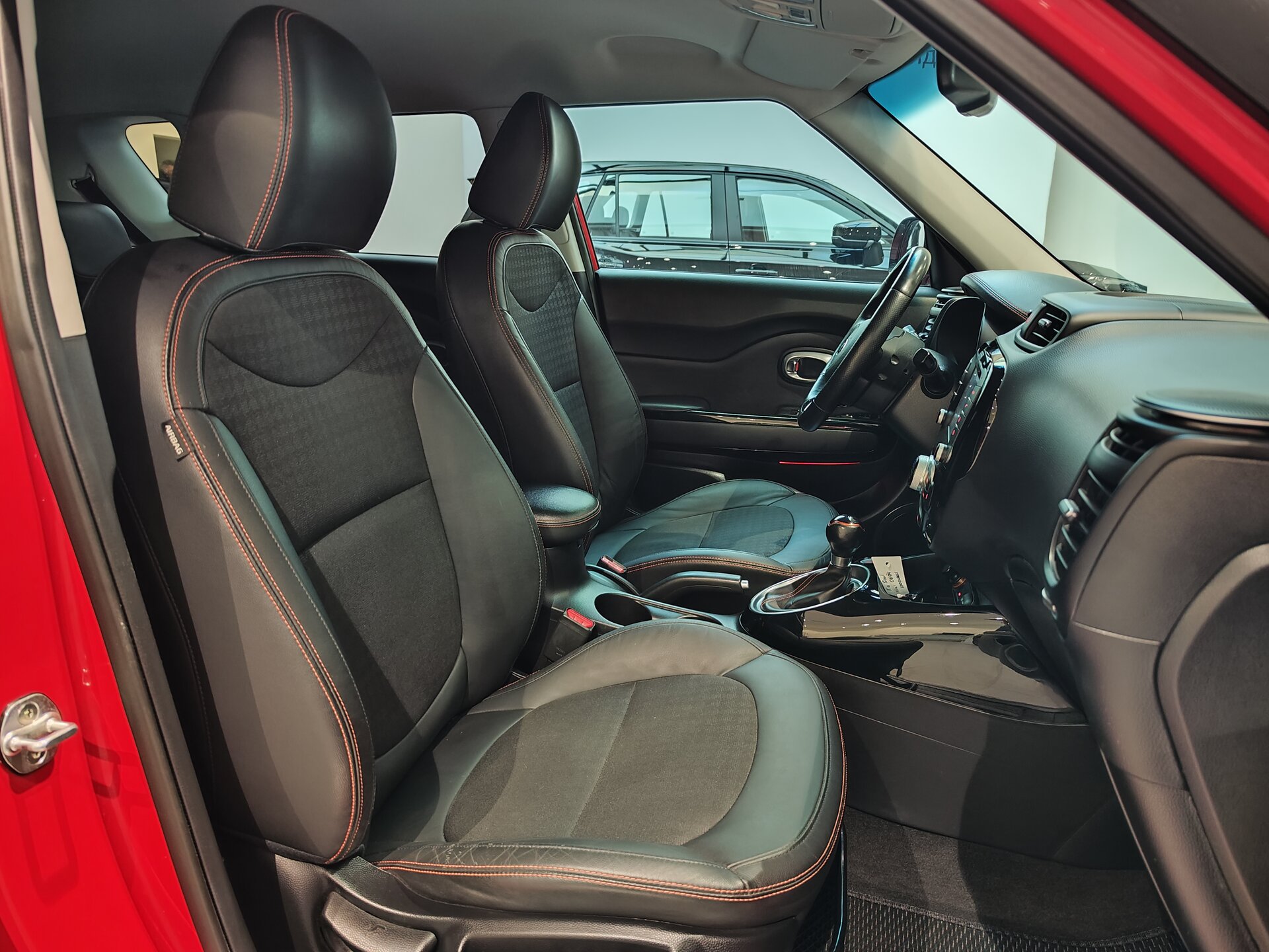Автомобиль Kia Soul 1.6 AMT (204 л.с.) - 12