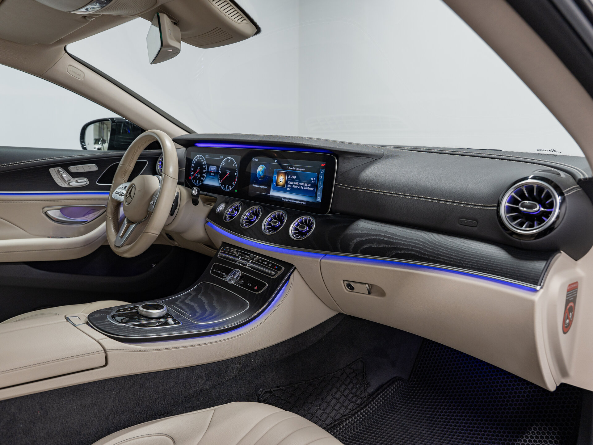 Автомобиль Mercedes-Benz CLS 350 d 2.9d AT (249 л.с.) 4WD - 14