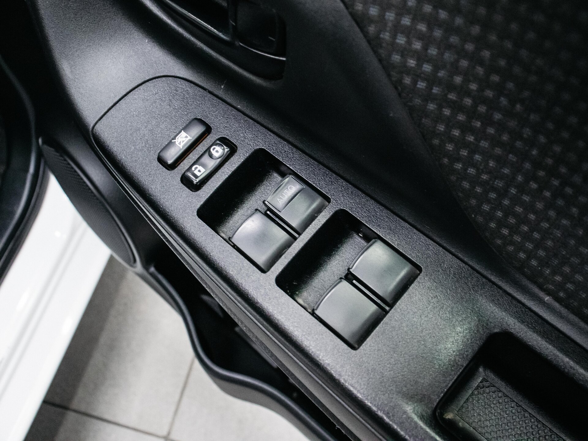 Toyota Vitz 2019 10