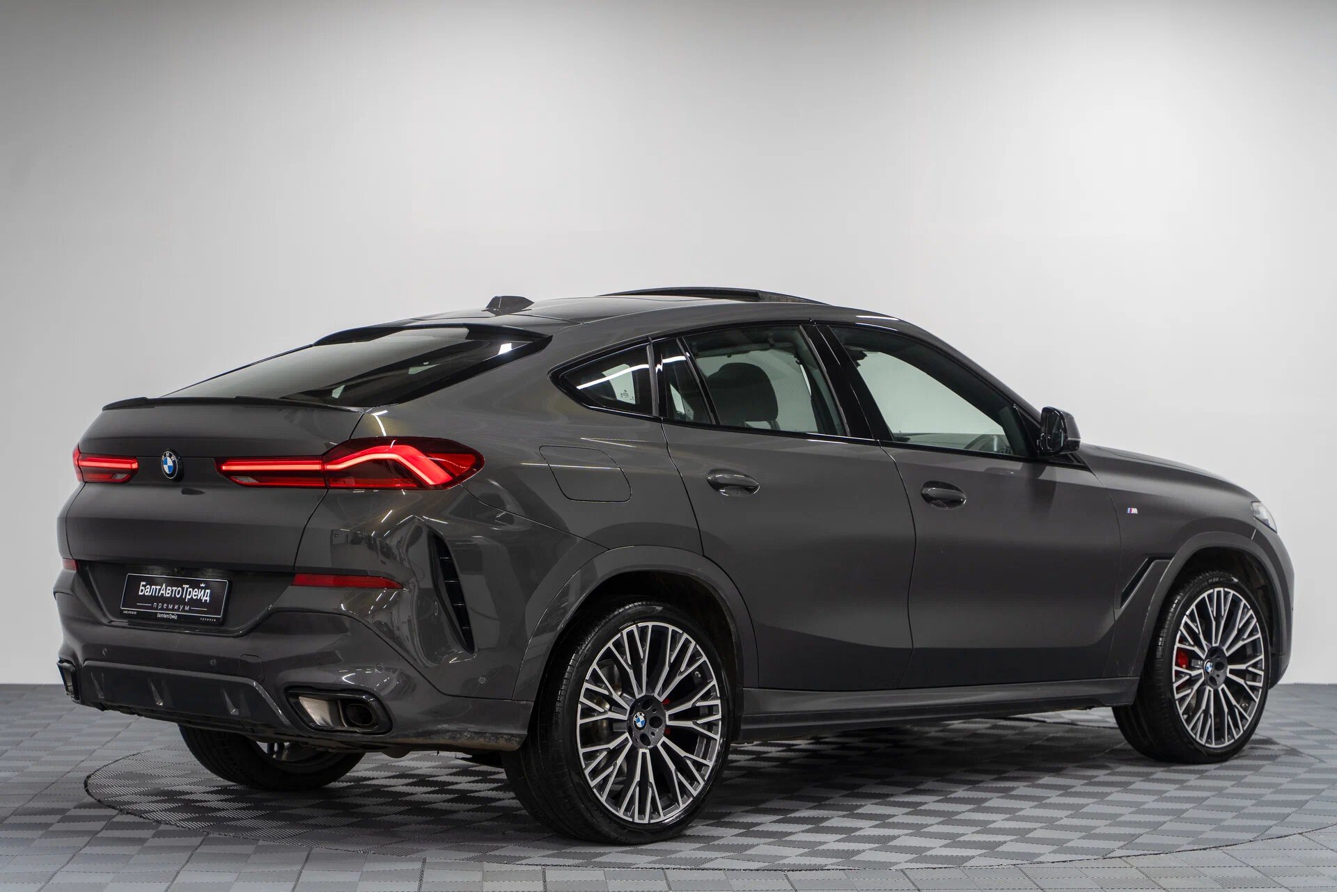 Автомобиль BMW X6 30d 3.0d AT (286 л.с.) 4WD - 7