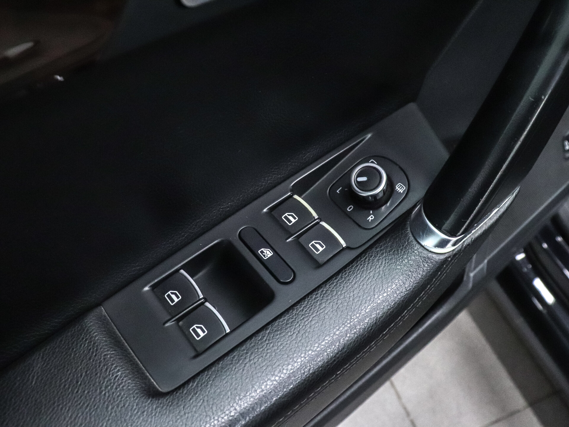 Volkswagen Passat 2012 8