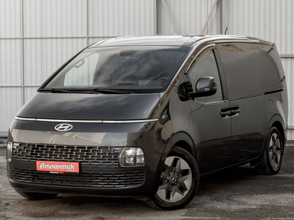Купить Hyundai Staria 3.5 AT (249 л.с.), 2022 в Екатеренбурге
