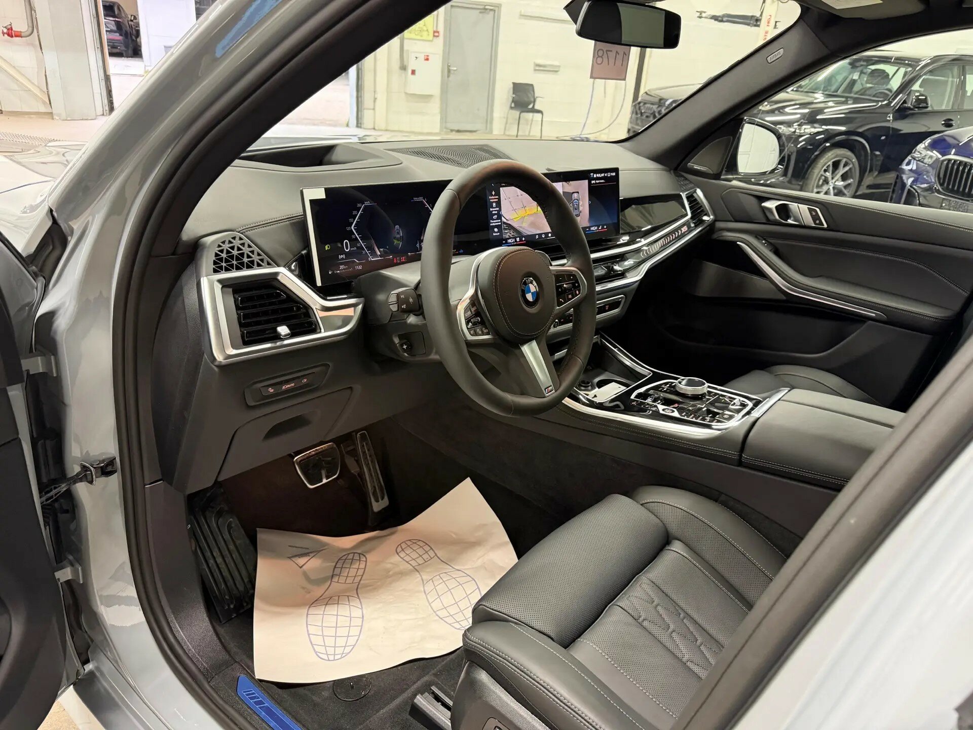 Автомобиль BMW X5 30d 3.0d AT (286 л.с.) 4WD - 10