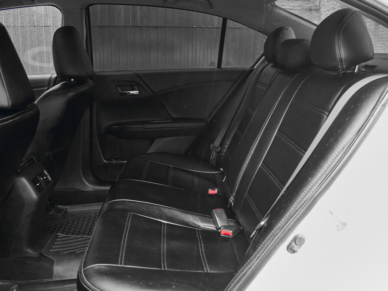 Купить Honda Accord 2.4 AT (180 л.с.), 2013 в Екатеренбурге