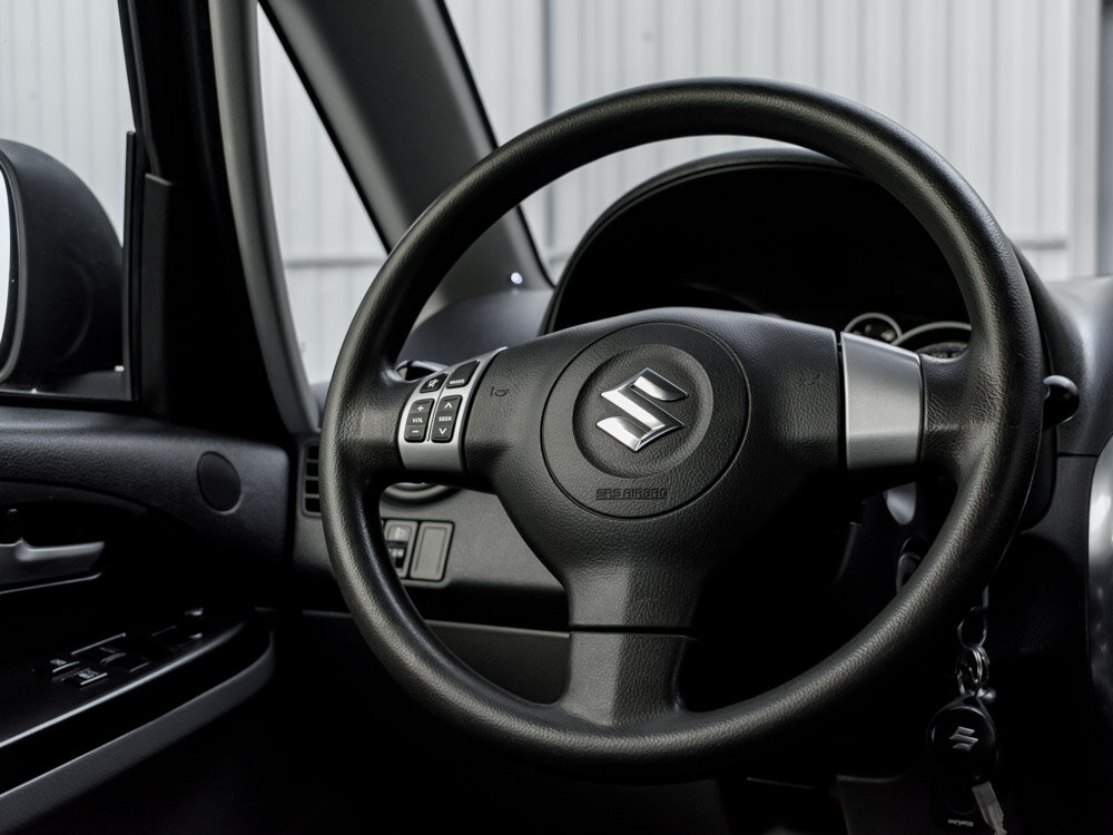 Купить Suzuki SX4 1.6 MT (112 л.с.), 2012 в Екатеренбурге
