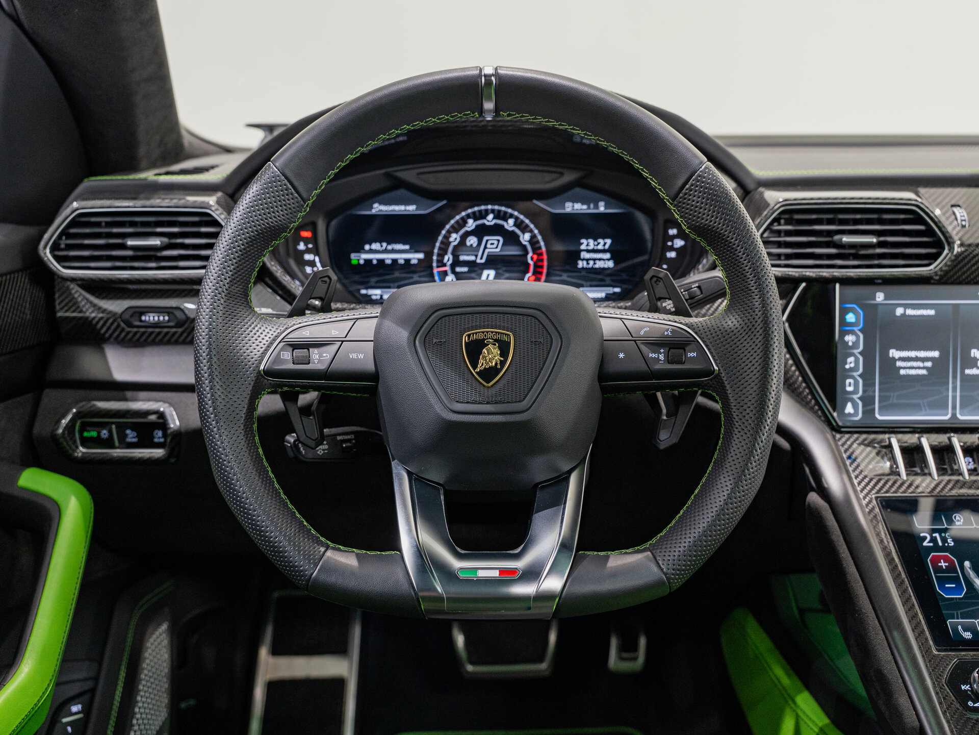 Автомобиль Lamborghini Urus 4.0 AT (650 л.с.) 4WD - 13