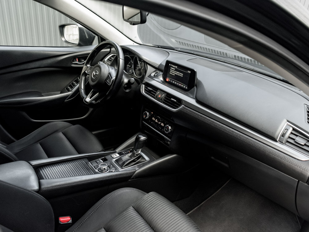 Купить Mazda 6 2.0 AT (150 л.с.), 2017 в Екатеренбурге