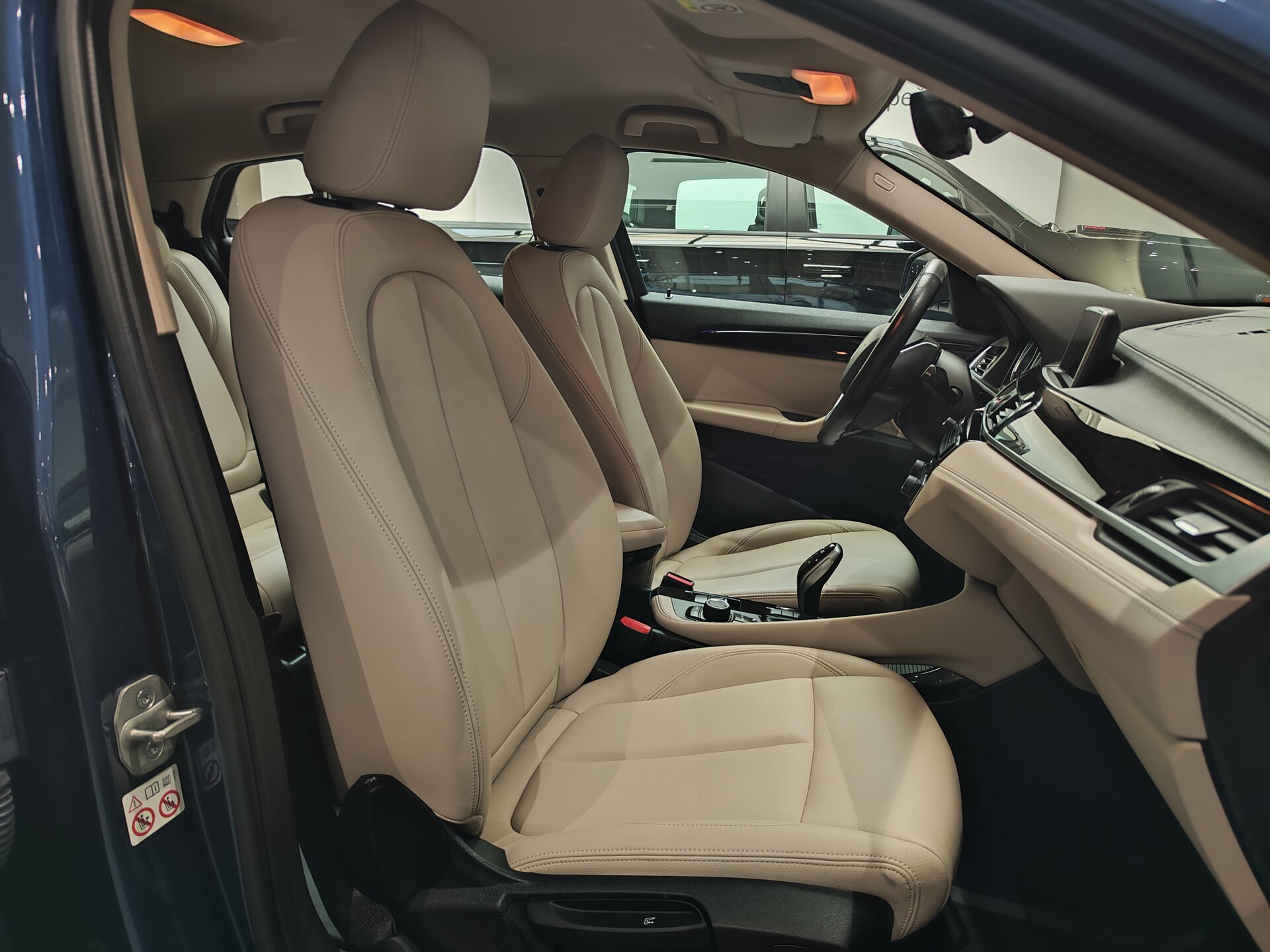 Автомобиль BMW X2 sDrive18i 1.5 AMT (140 л.с.) - 12