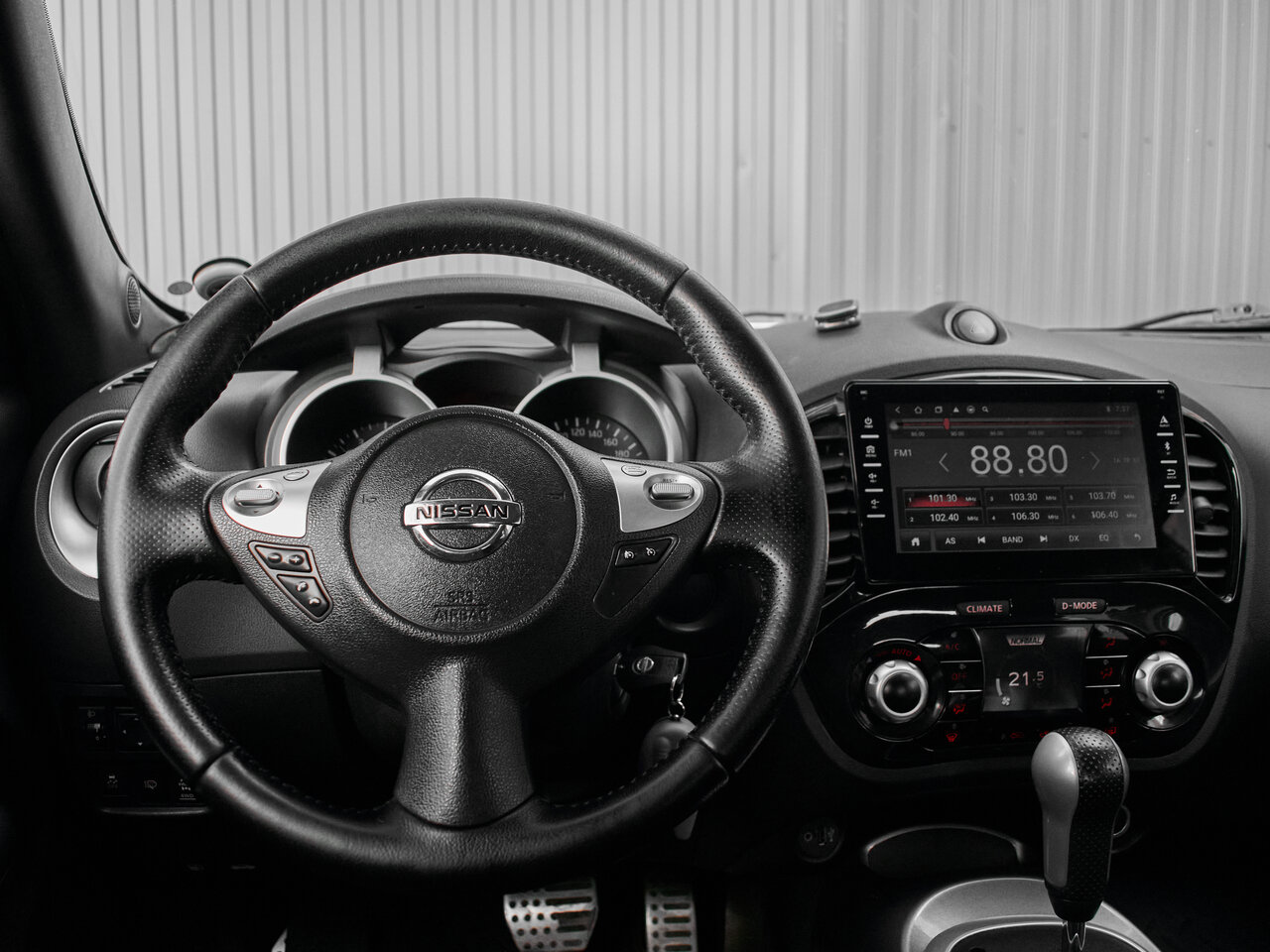 Купить Nissan Juke 1.6 CVT (190 л.с.) 4WD, 2013 в Екатеренбурге