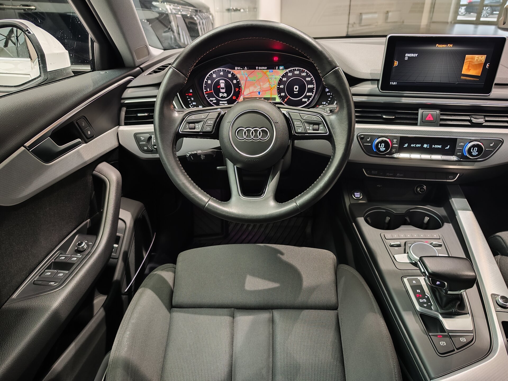 Автомобиль Audi A4 2.0 AMT (249 л.с.) 4WD - 16