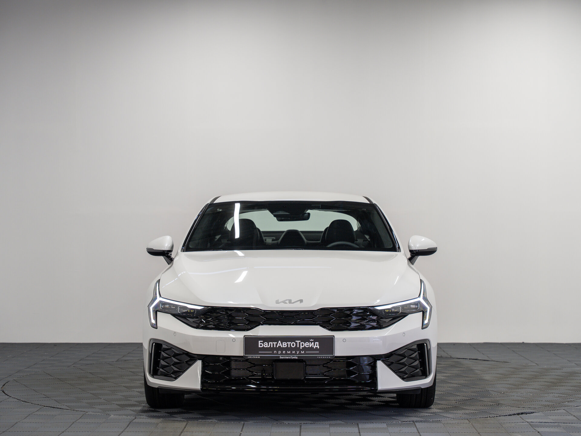 Автомобиль Kia K5 2.0 AT (160 л.с.) - 4