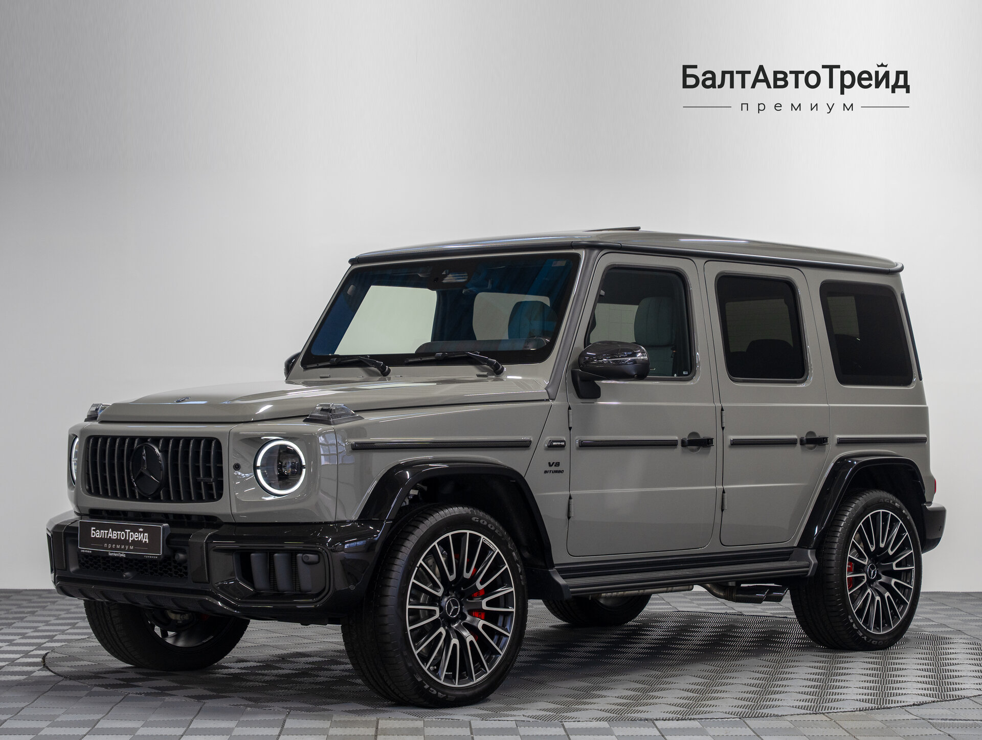 Автомобиль Mercedes-Benz G-Класс AMG 63 AMG 4.0 AT (585 л.с.) 4WD - 1