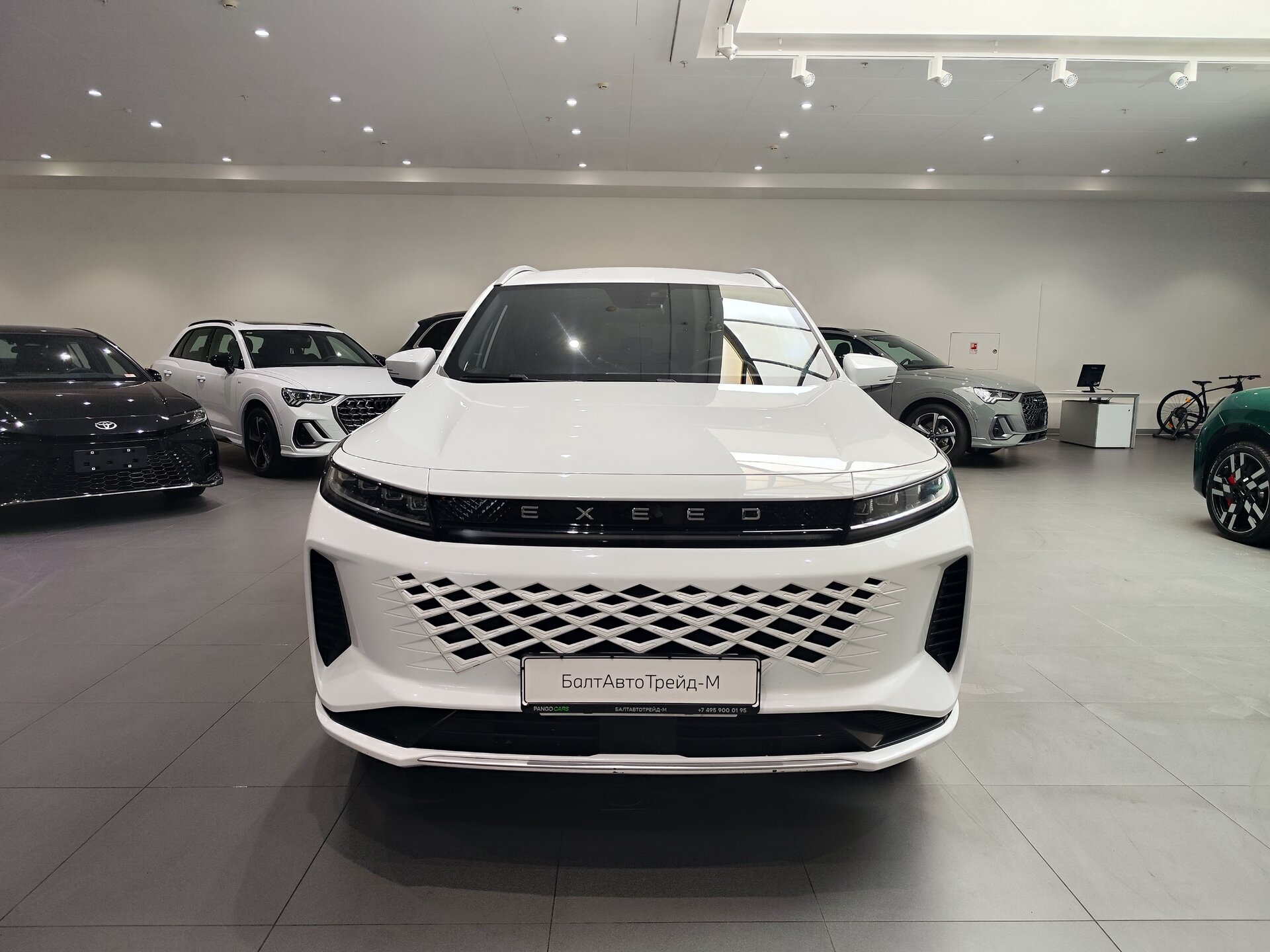 Автомобиль EXEED LX 1.5 CVT (147 л.с.) - 2