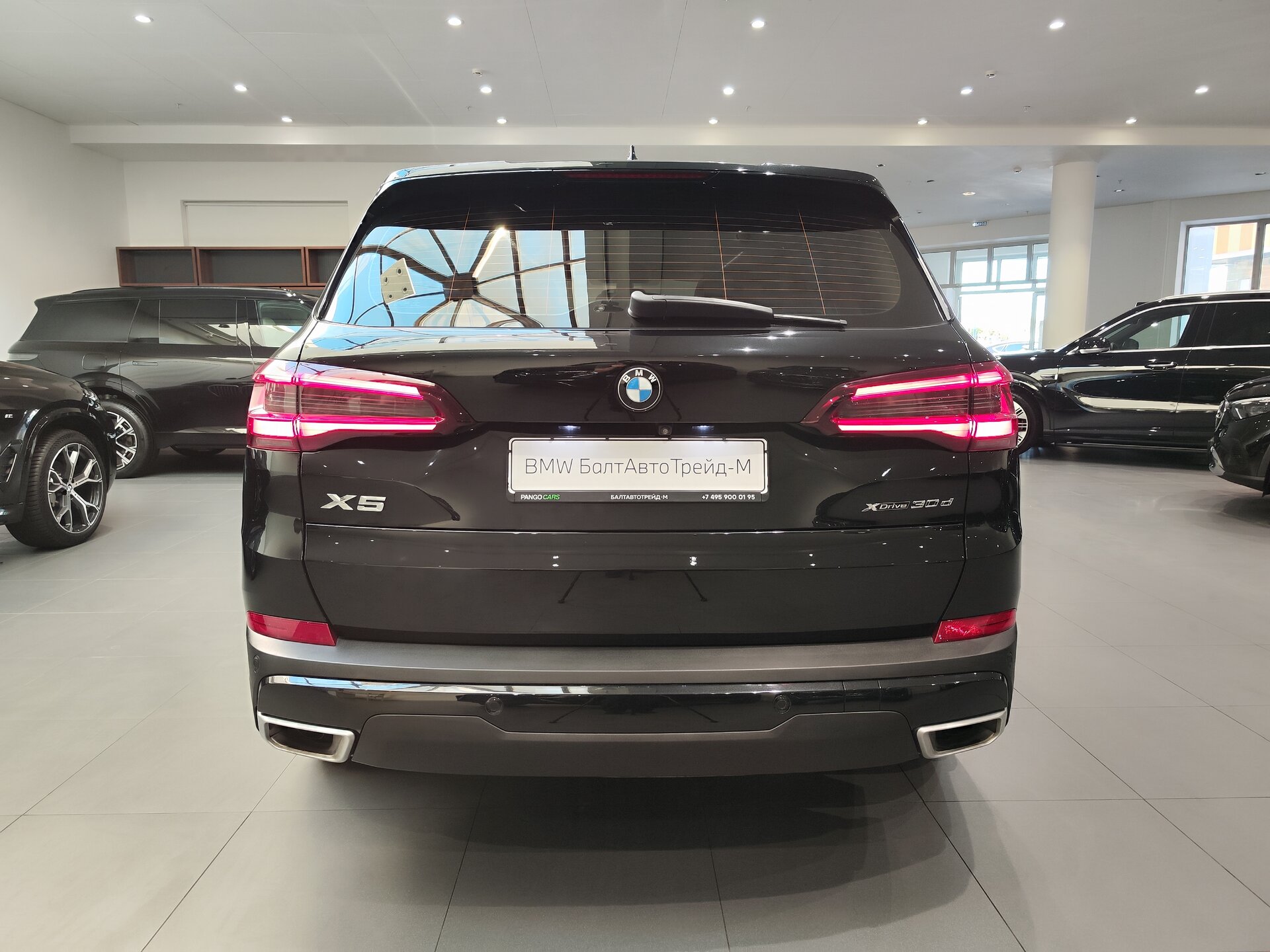 Автомобиль BMW X5 30d 3.0d AT (249 л.с.) 4WD - 5