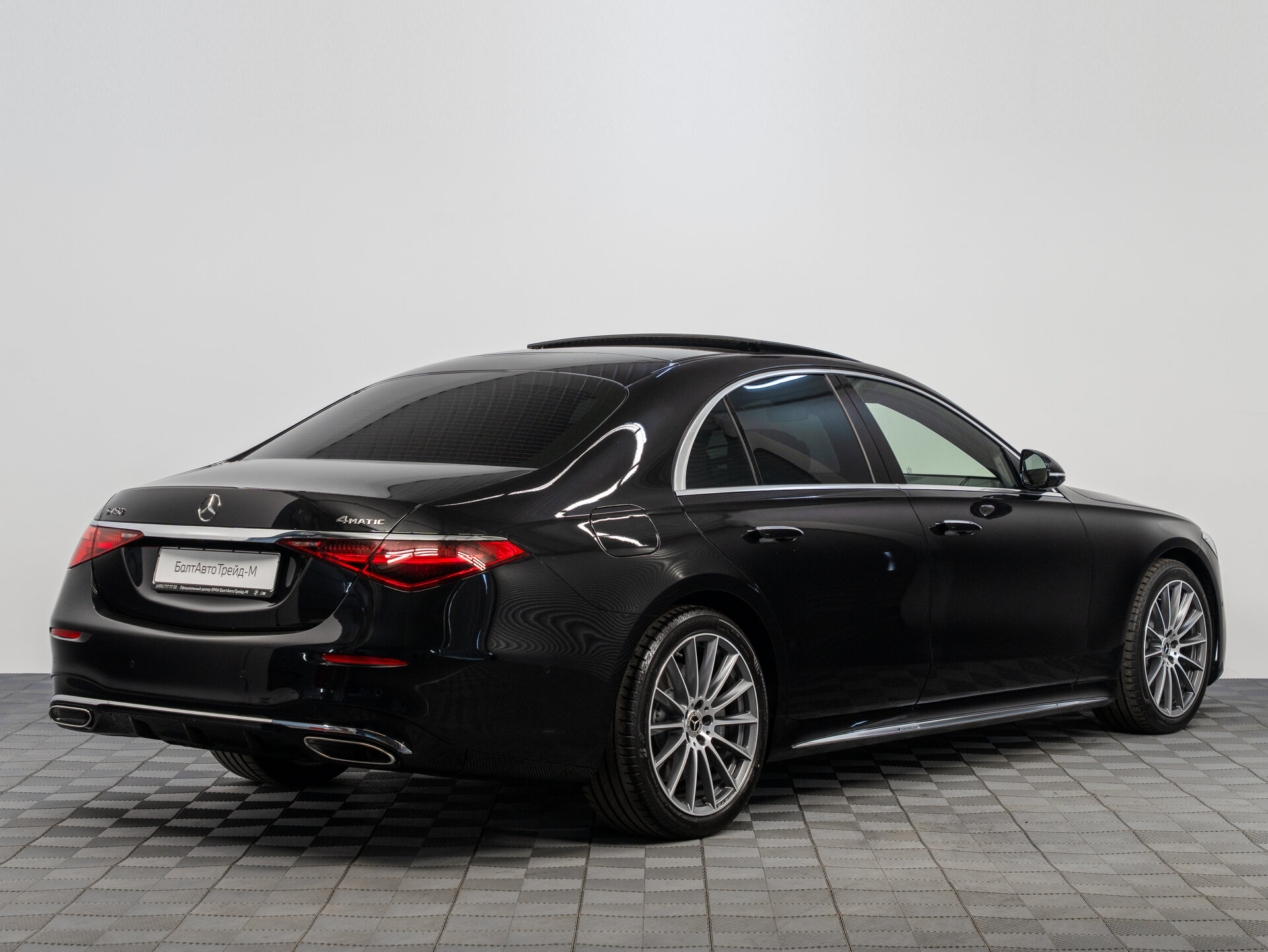 Автомобиль Mercedes-Benz S-Класс 450 4MATIC 3.0 AT (381 л.с.) 4WD - 2