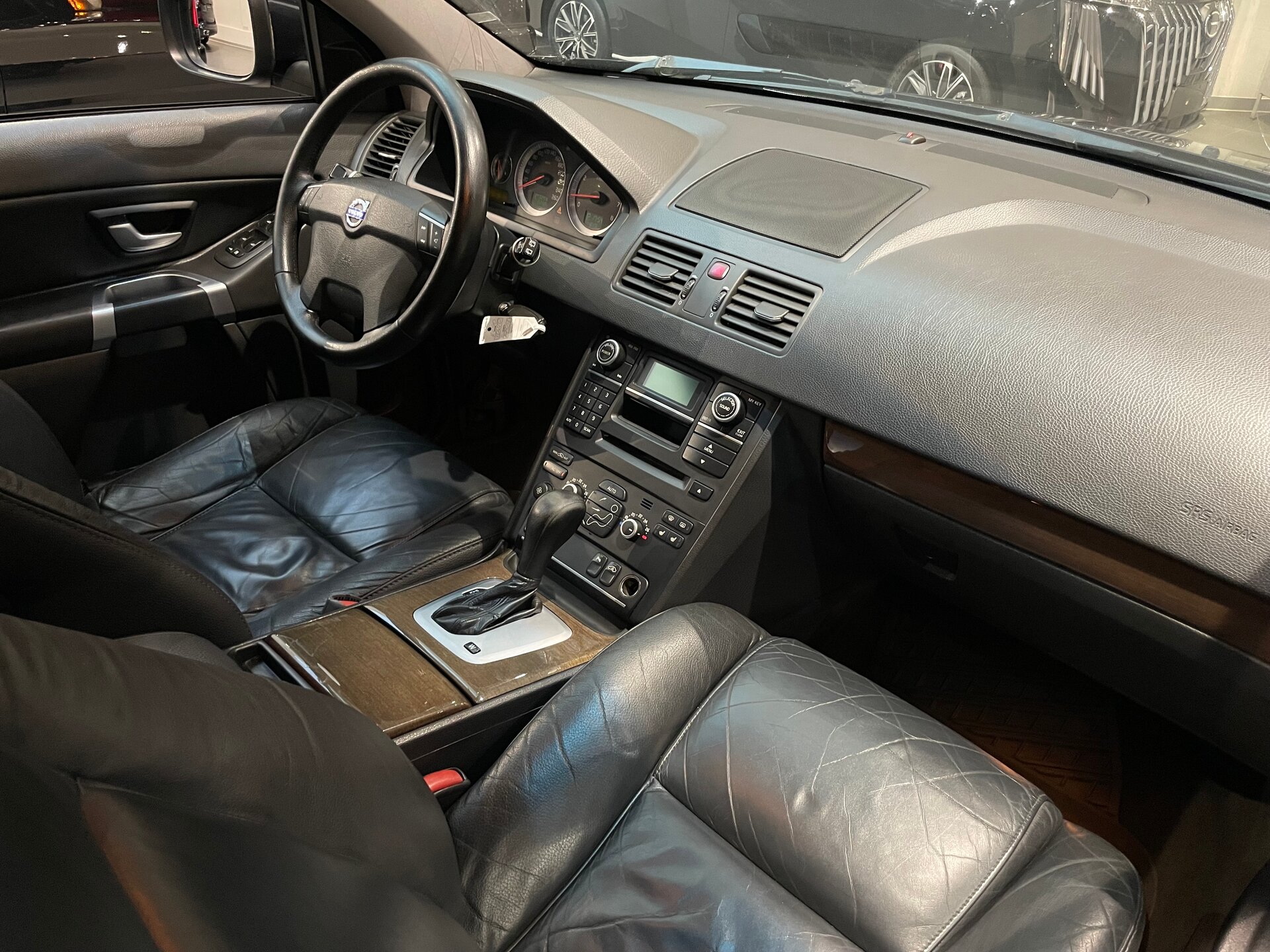 Автомобиль Volvo XC90 2.5 AT (210 л.с.) 4WD - 11