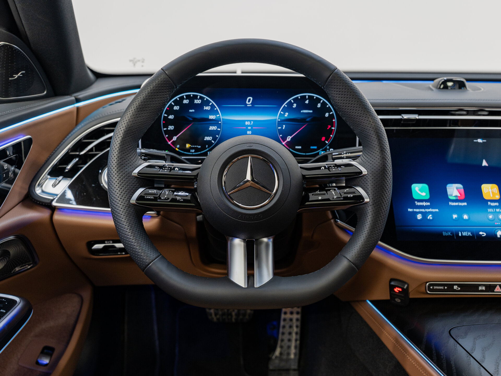 Автомобиль Mercedes-Benz E-Класс 300 2.0 AT (258 л.с.) 4WD - 13