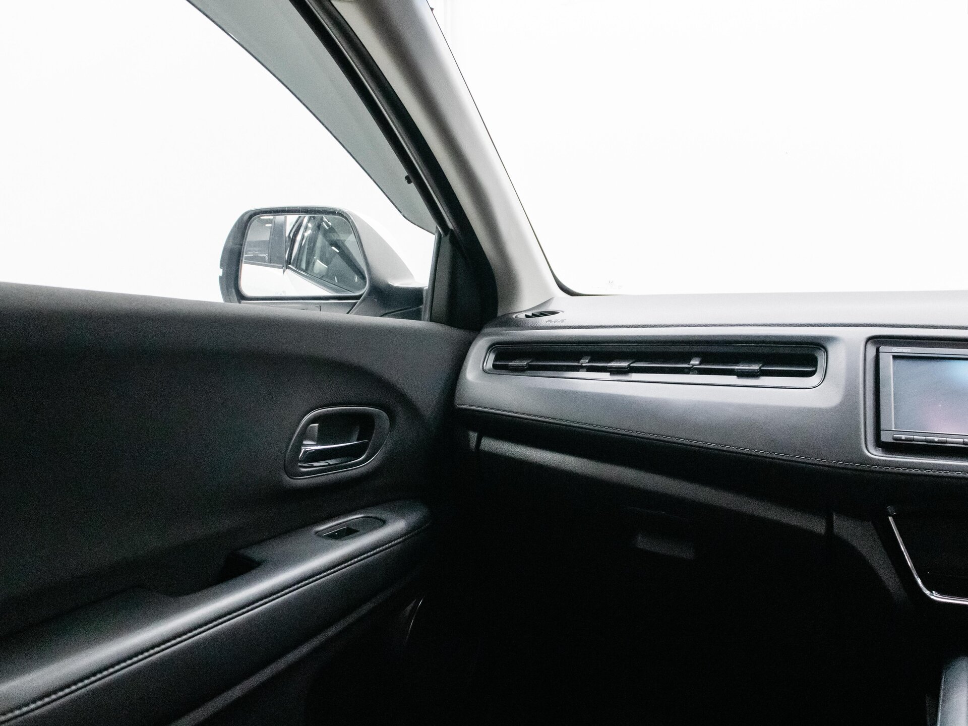 Honda Vezel 2017 12