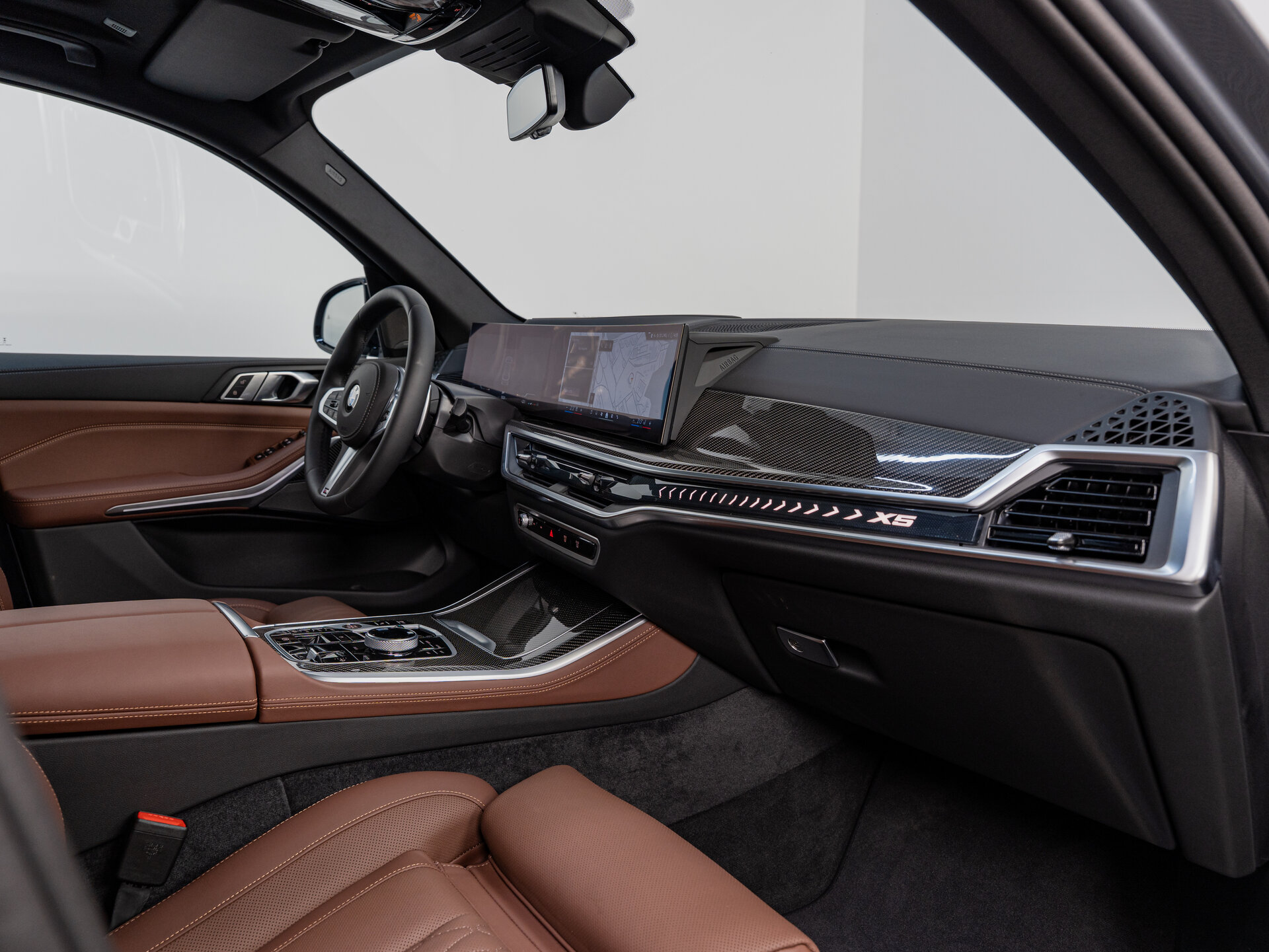 Автомобиль BMW X5 40d 3.0d AT (352 л.с.) 4WD - 16