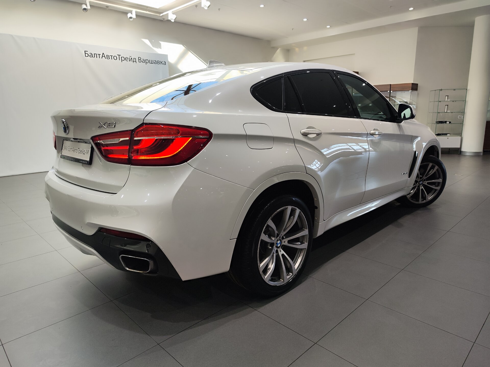 Автомобиль BMW X6 40d 3.0d AT (313 л.с.) 4WD - 6