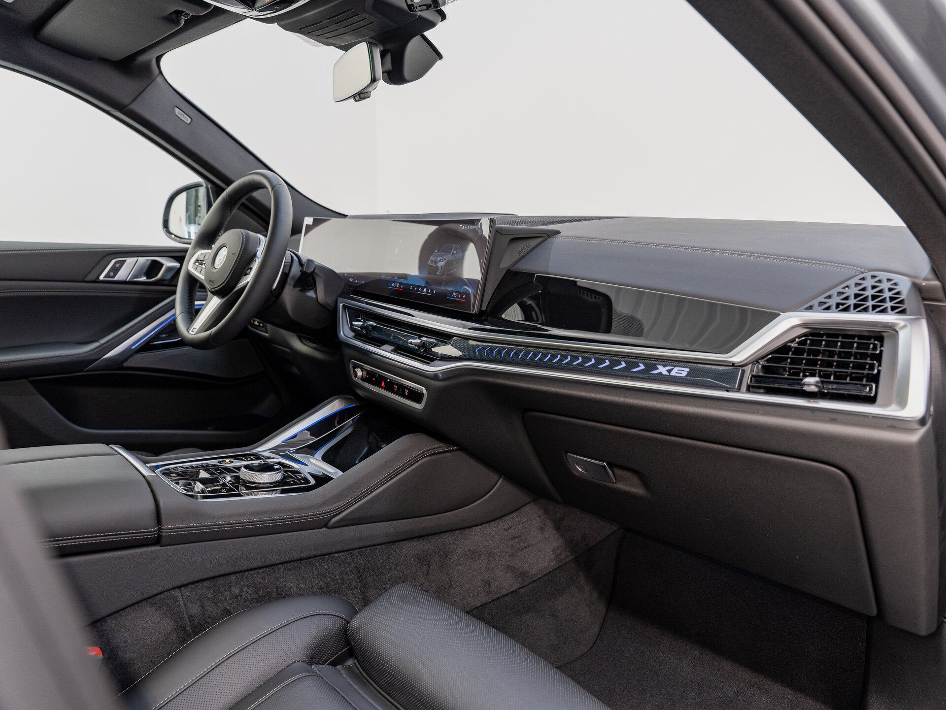 Автомобиль BMW X6 40i 3.0 AT (381 л.с.) 4WD - 15