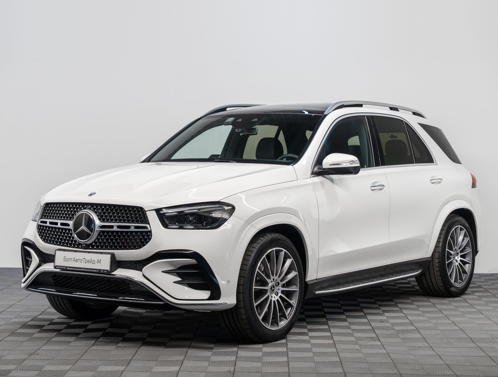 Автомобиль Mercedes-Benz GLE 450 3.0 AT (381 л.с.) 4WD - 1