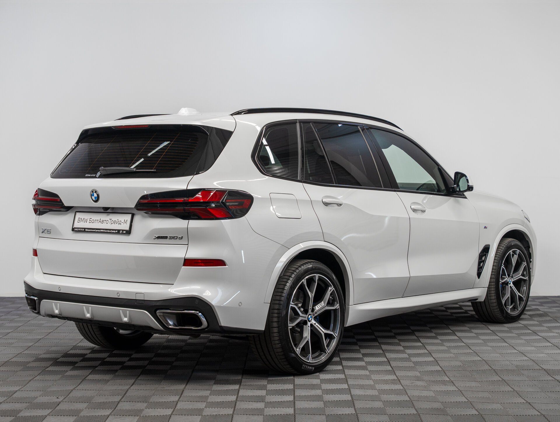 Автомобиль BMW X5 30d 3.0d AT (286 л.с.) 4WD - 5