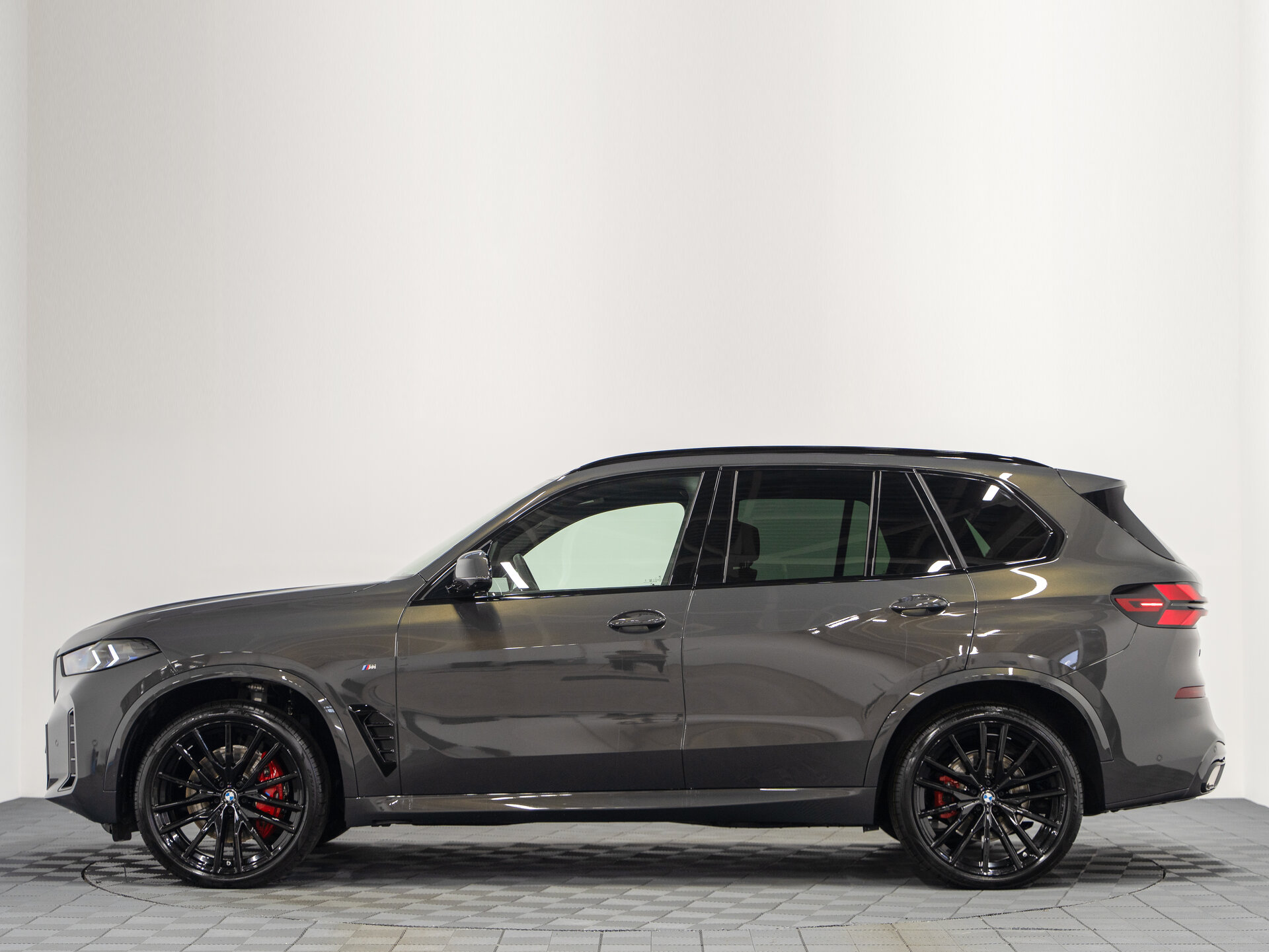 Автомобиль BMW X5 40i 3.0 AT (381 л.с.) 4WD - 12