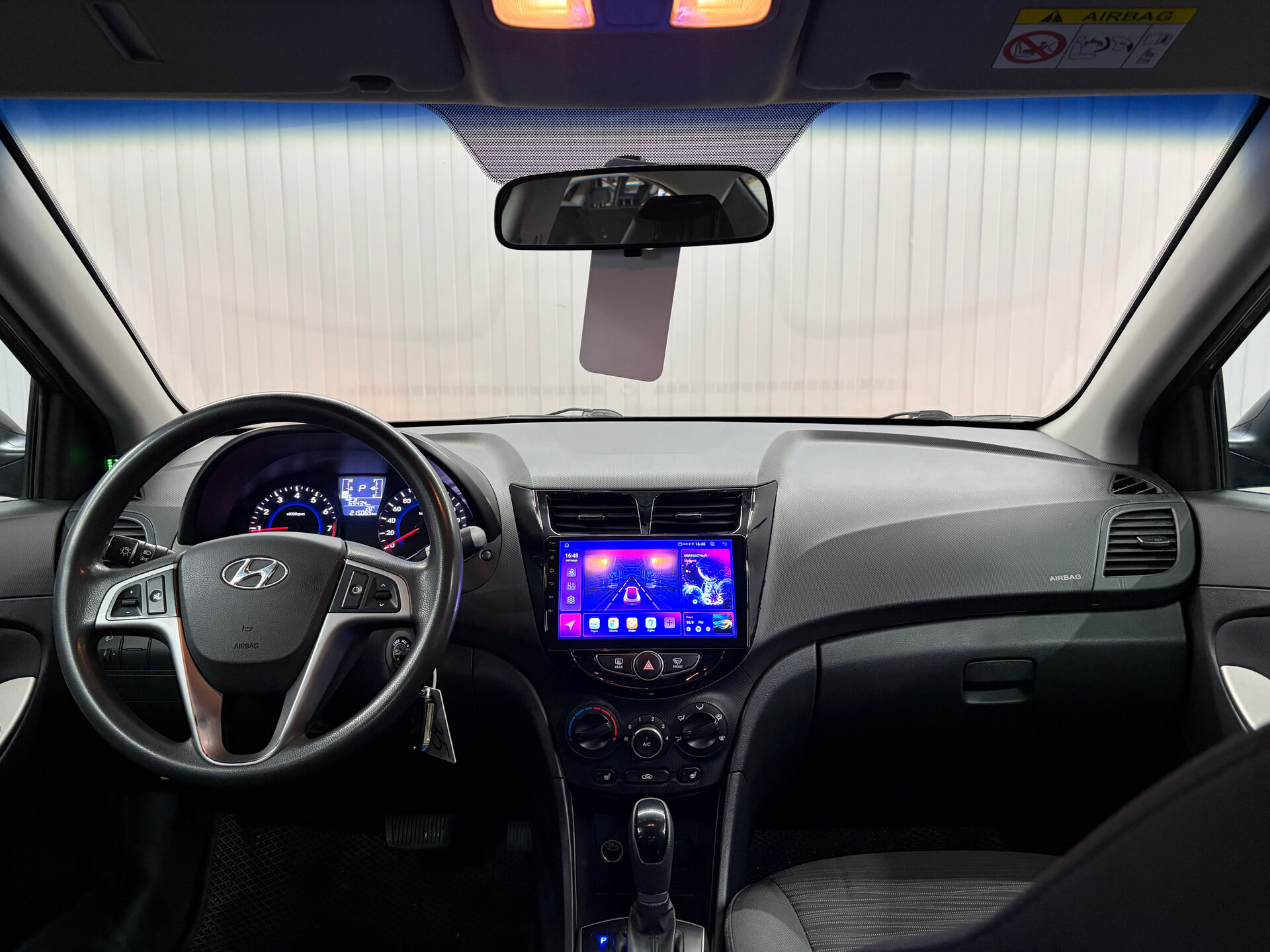 Hyundai Solaris 