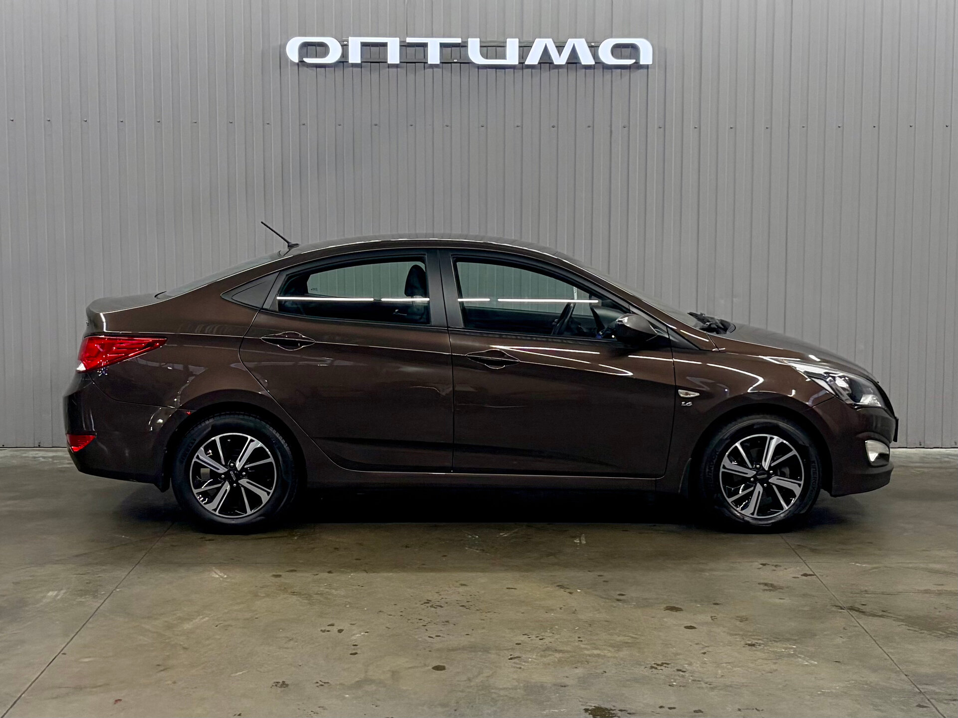 Hyundai Solaris 