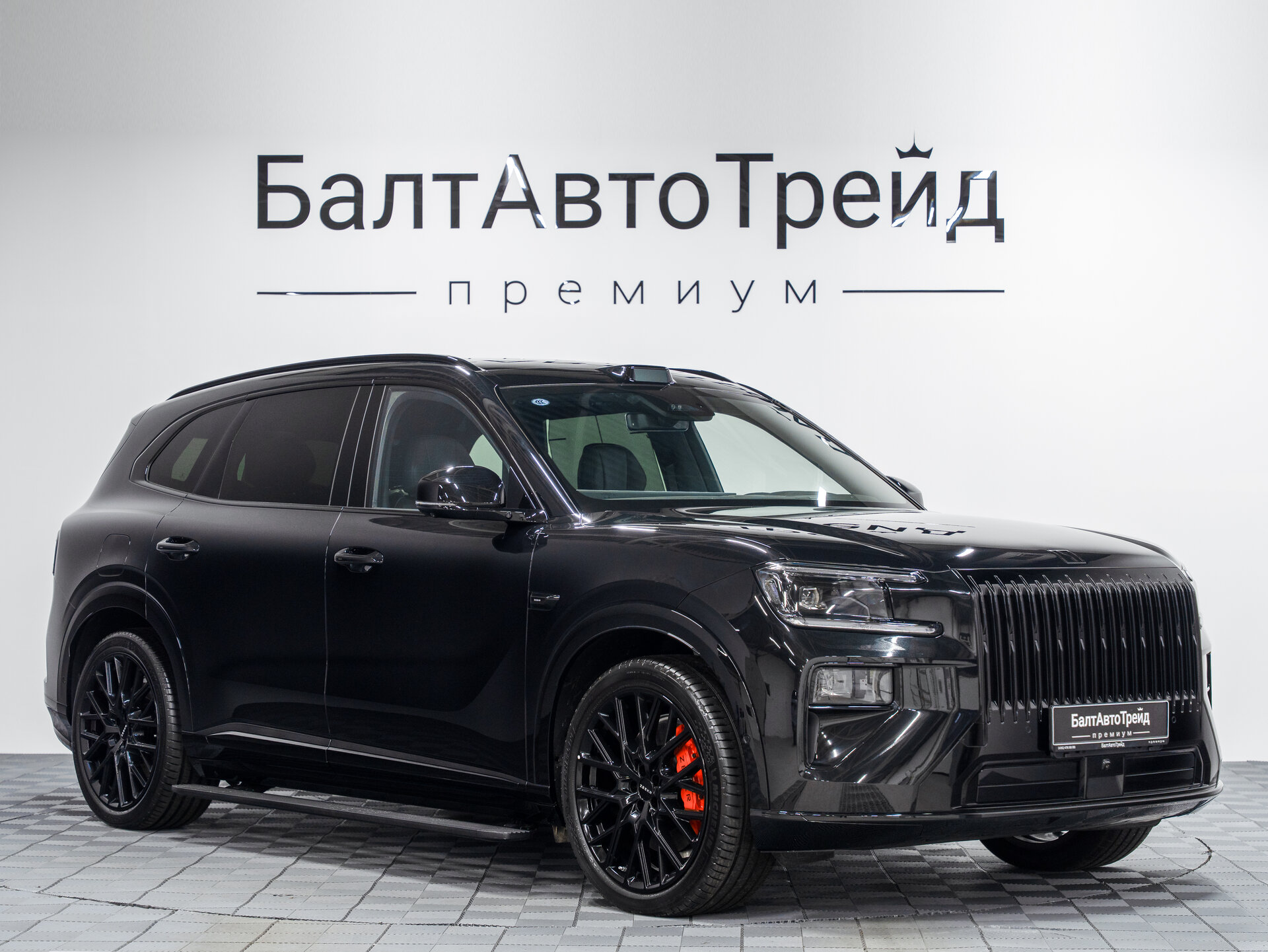 Автомобиль Zeekr 8X 70 kWh 2.0hyb AT (898 л.с.) 4WD - 5