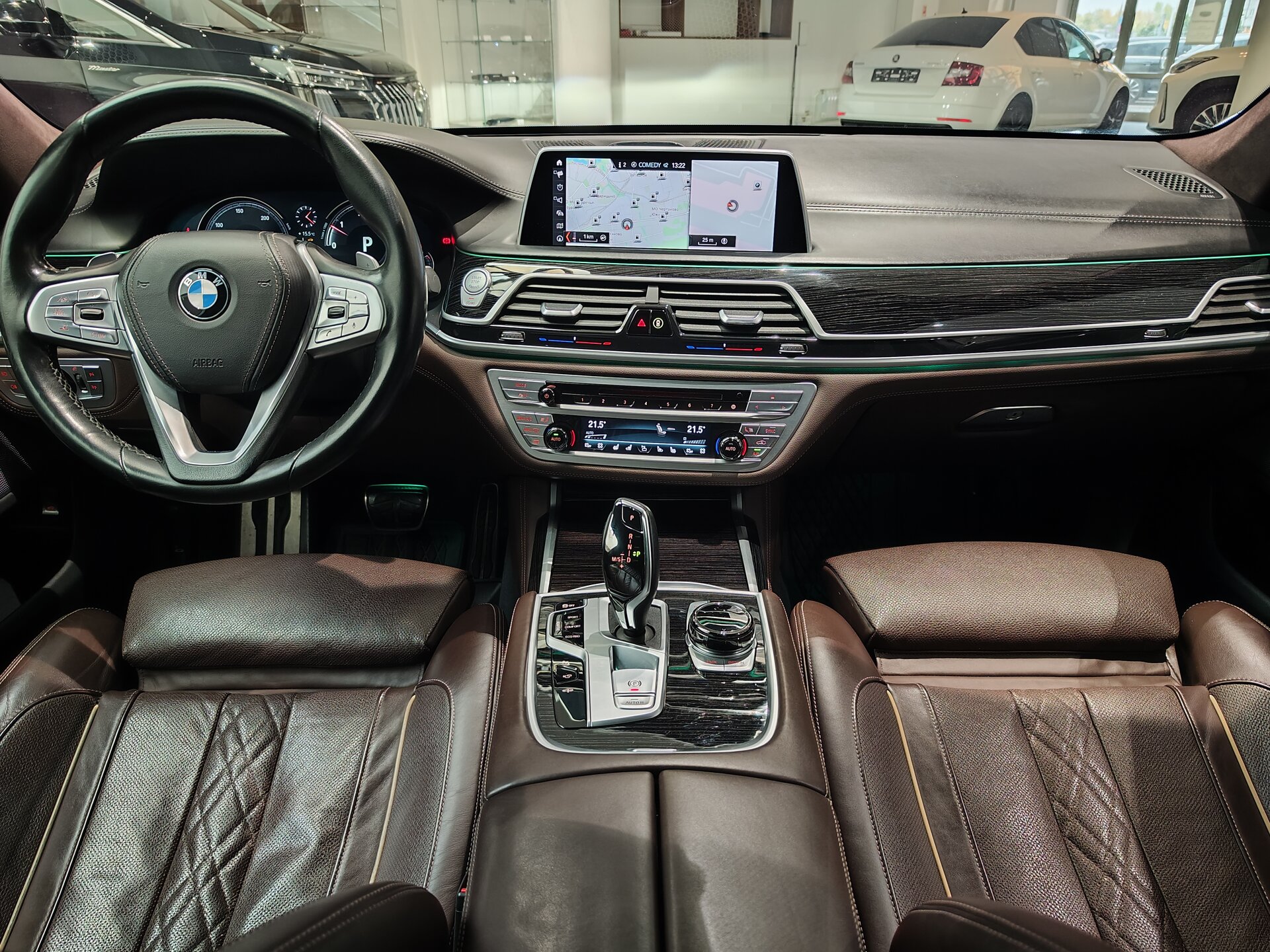 Автомобиль BMW 7 серии 750d xDrive 3.0d AT (400 л.с.) 4WD - 16