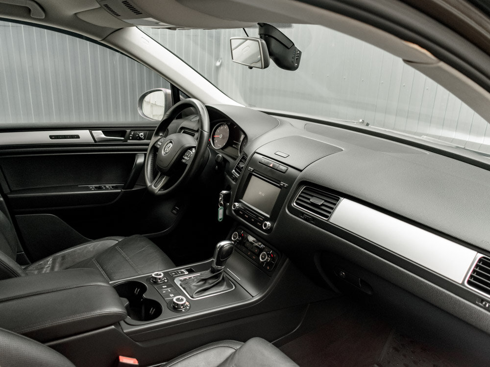 Купить Volkswagen Touareg 3.6 AT (249 л.с.) 4WD, 2012 в Екатеренбурге