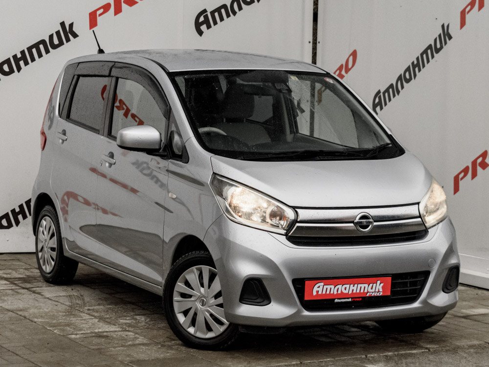 Купить Nissan Dayz 0.7 CVT (49 л.с.), 2018 в Екатеренбурге