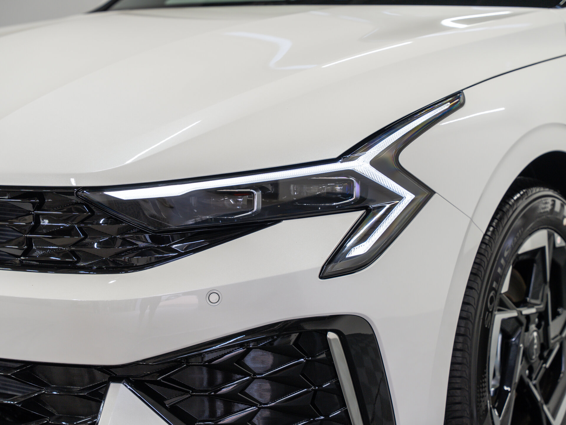 Автомобиль Kia K5 2.0 AT (160 л.с.) - 2
